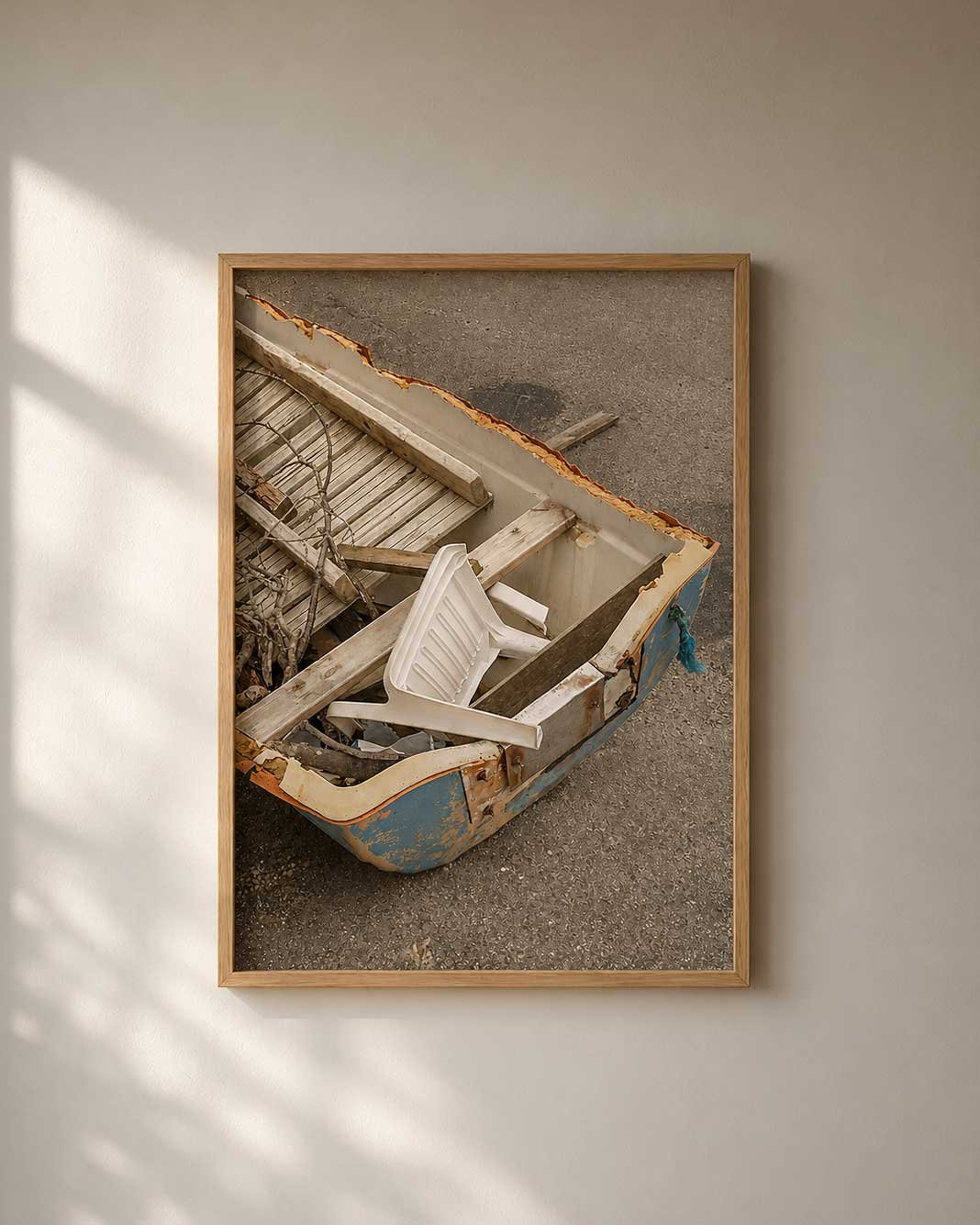 OLD_BOAT_PRINT_IN_FRAME_ON_WALL.jpg