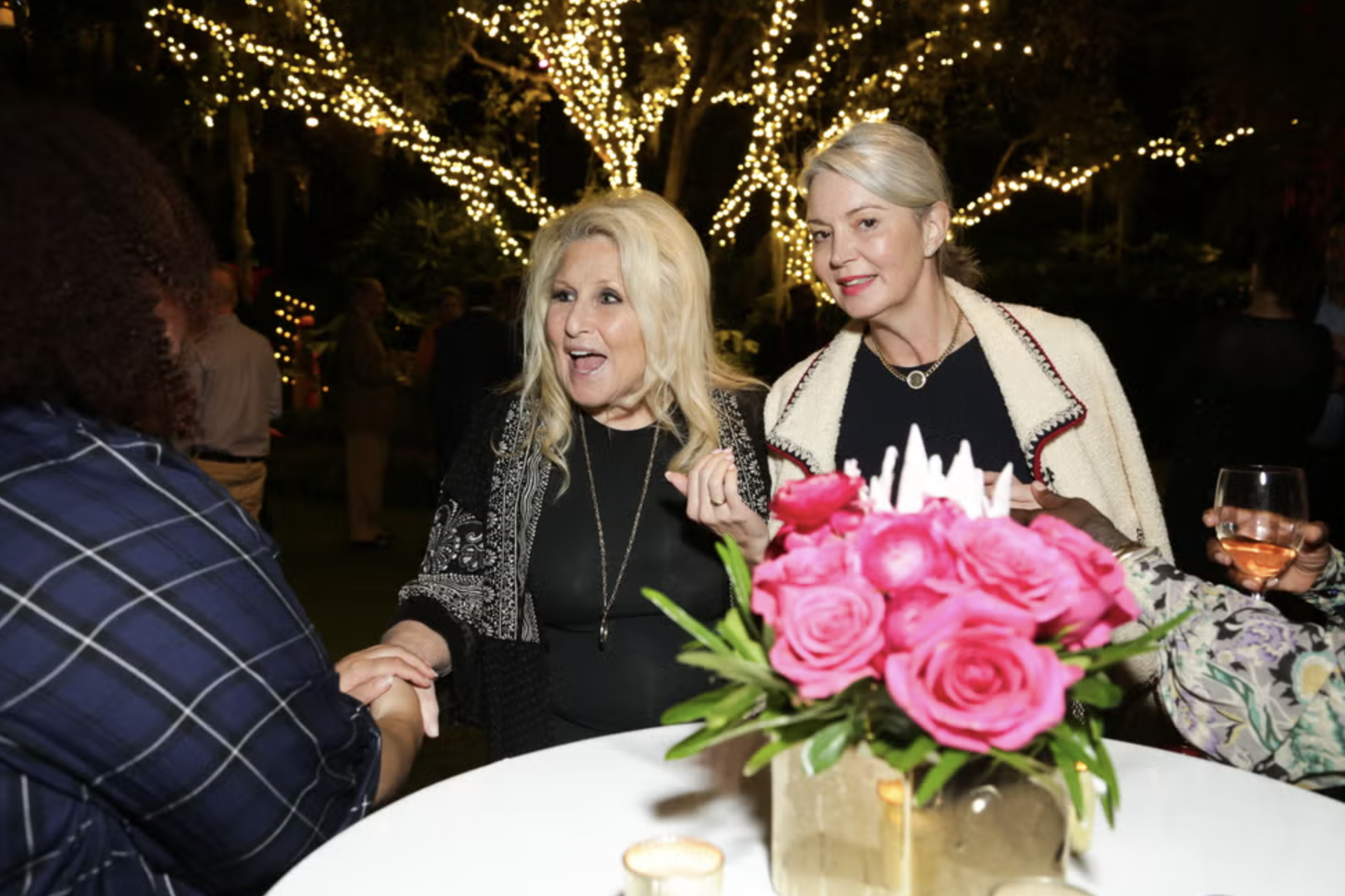 Sarah Gavlak and Jane Holzer at a patron’s dinner held in honor of New Wave Art Wknd 2021