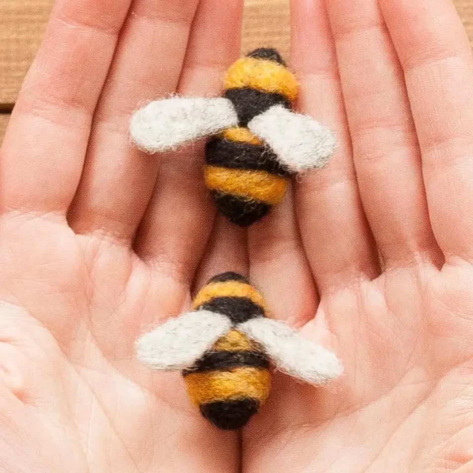 Bees - Needle Felting Kit - Beginner