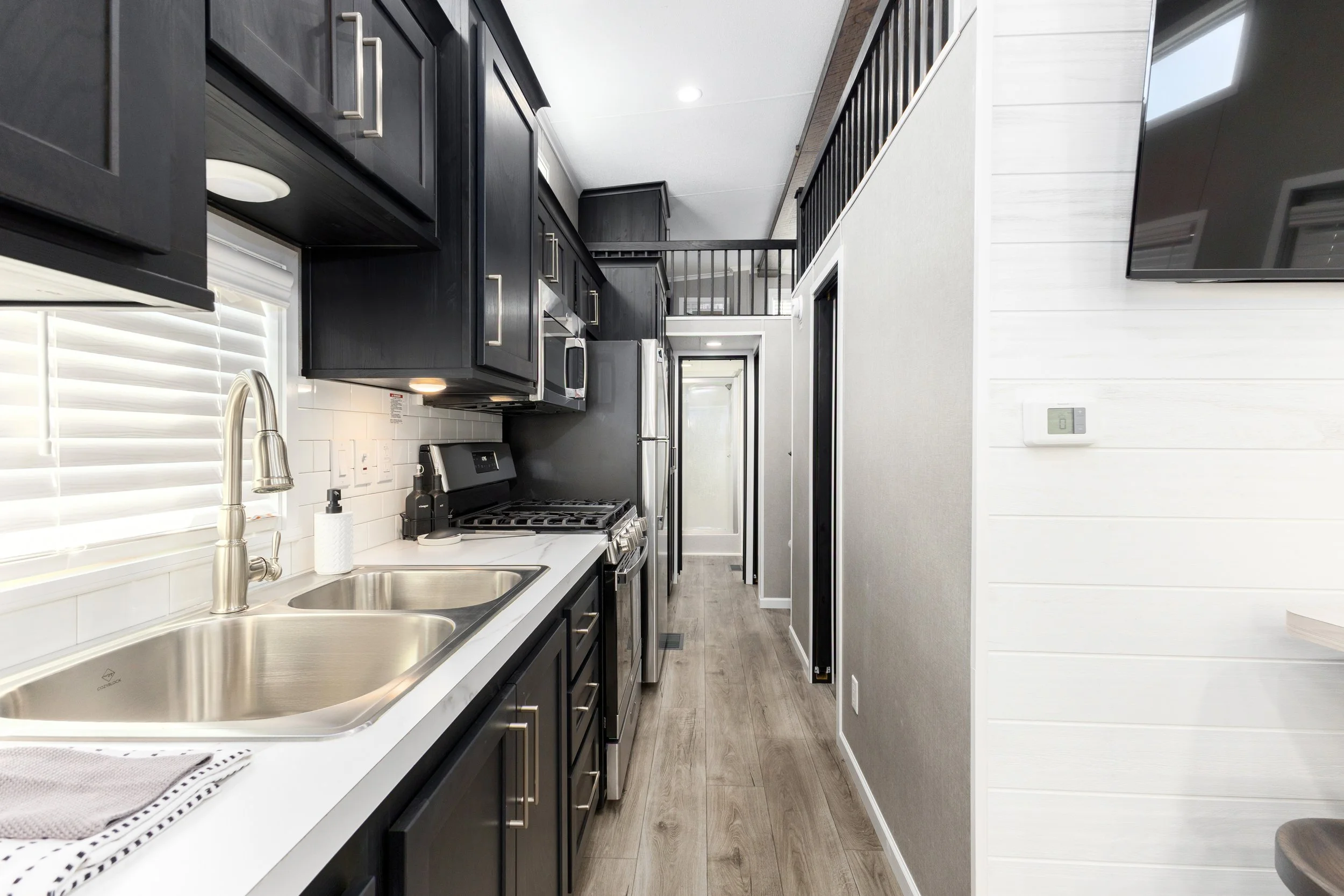 Kropf - 2025 Show - Unit 7 - Interior - 6.jpg