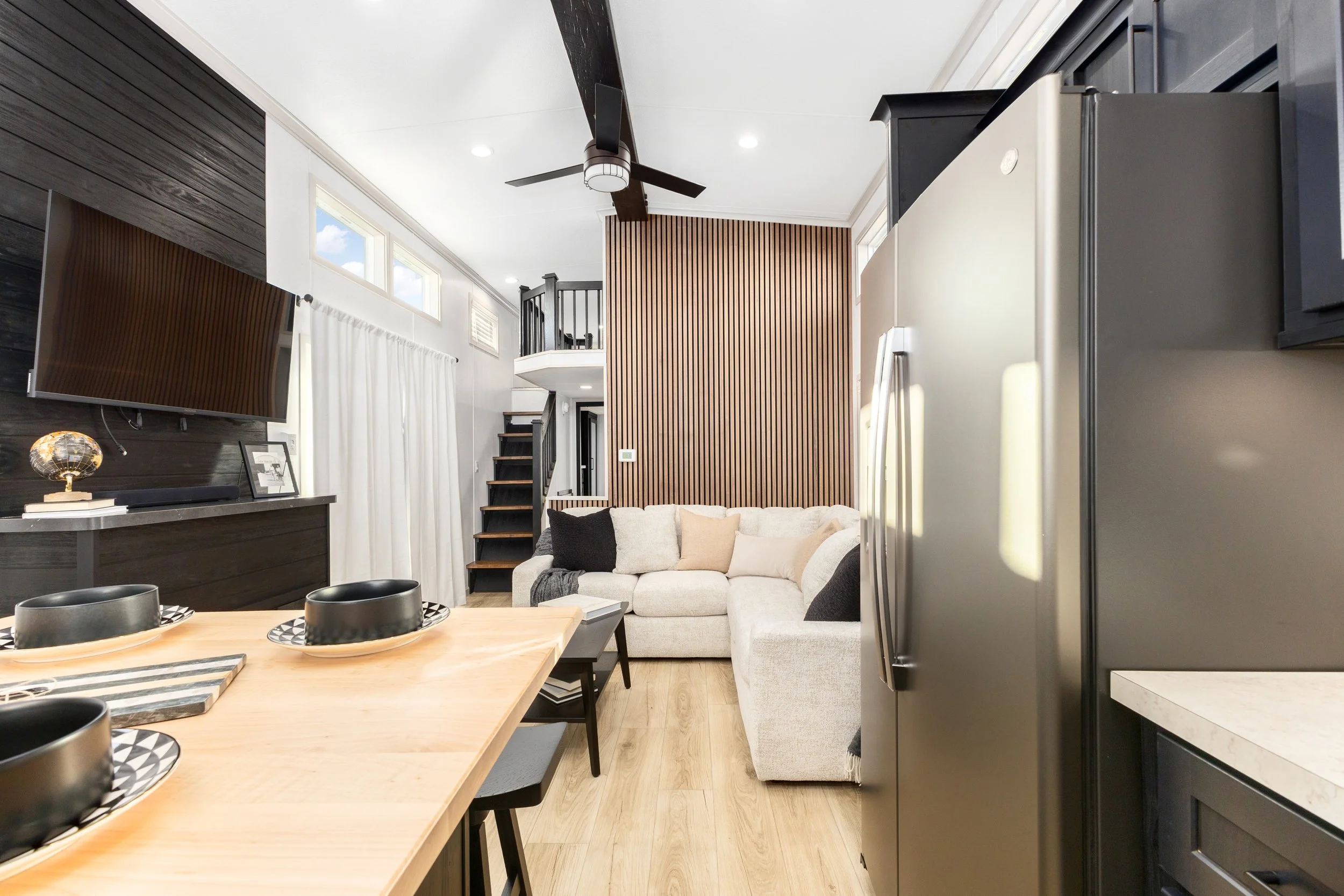 Kropf - 2025 Show - Unit 6 - Interior - 7.jpg