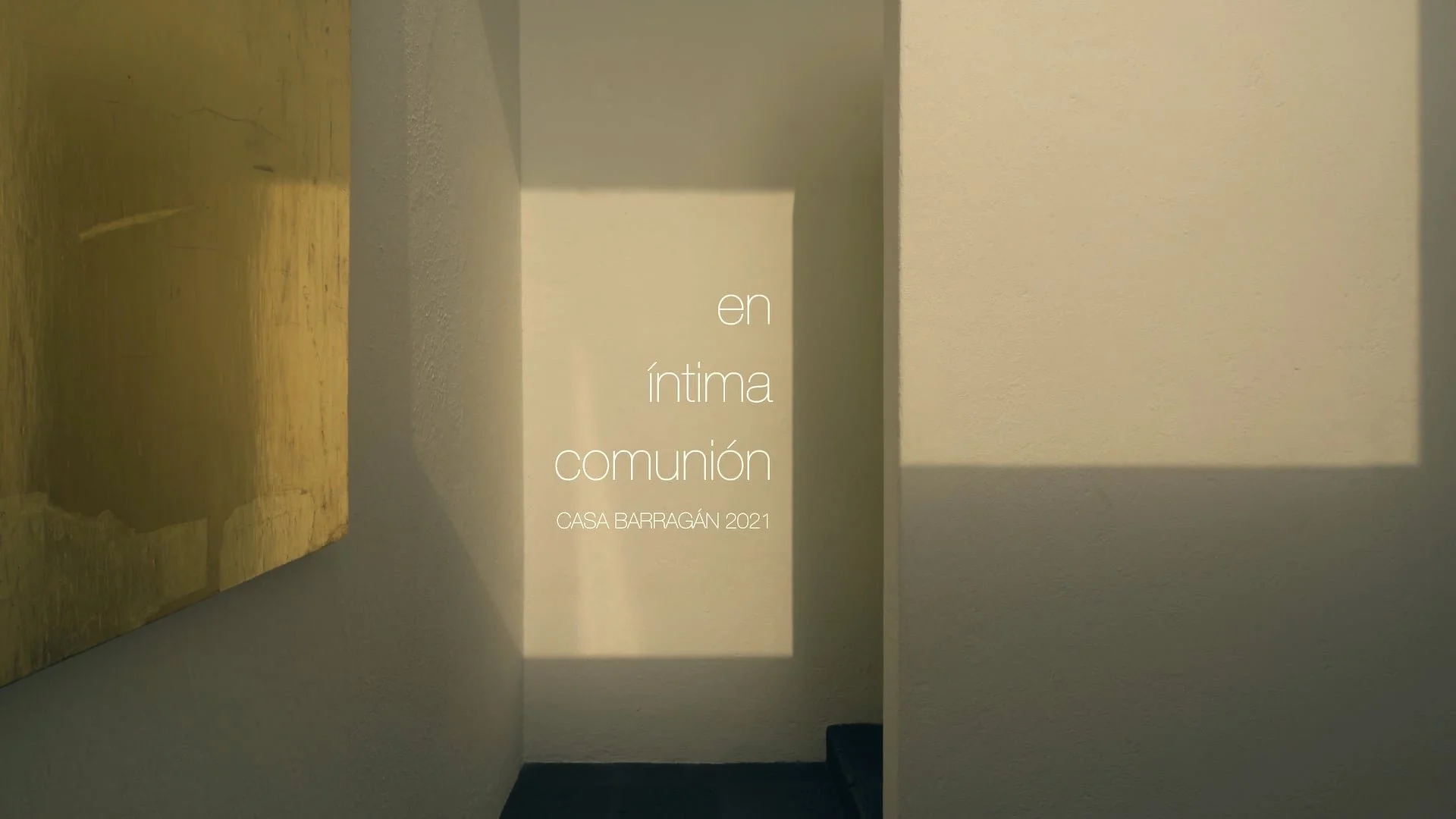 EN ÍNTIMA COMUNICACIÓN