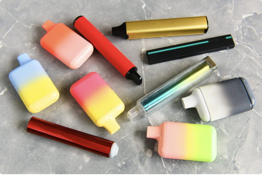 Illegal Chinese vapes flood U.S. markets as Arkansas ramps up enforcement and Cotton pushes penalties