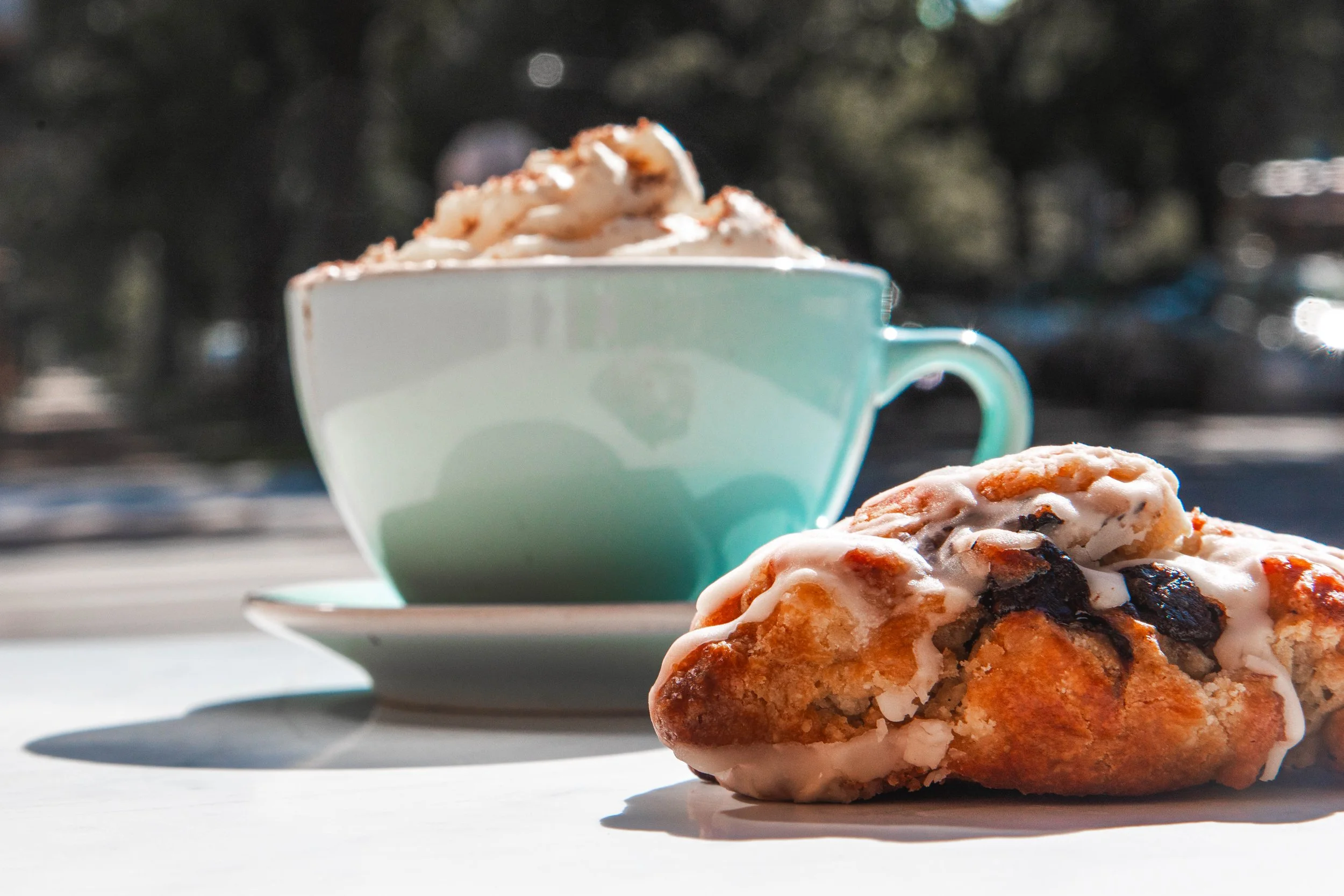 Hot cocoa and pastry