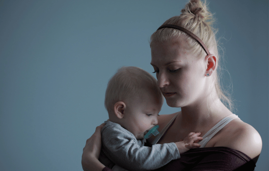 5 Tips on How to Overcome Postpartum Intrusive Thoughts