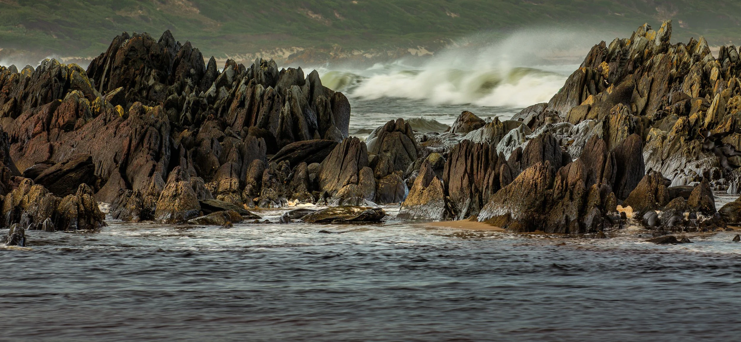 tarkine-coastal-rocky-waves-2026-07-20.jpg