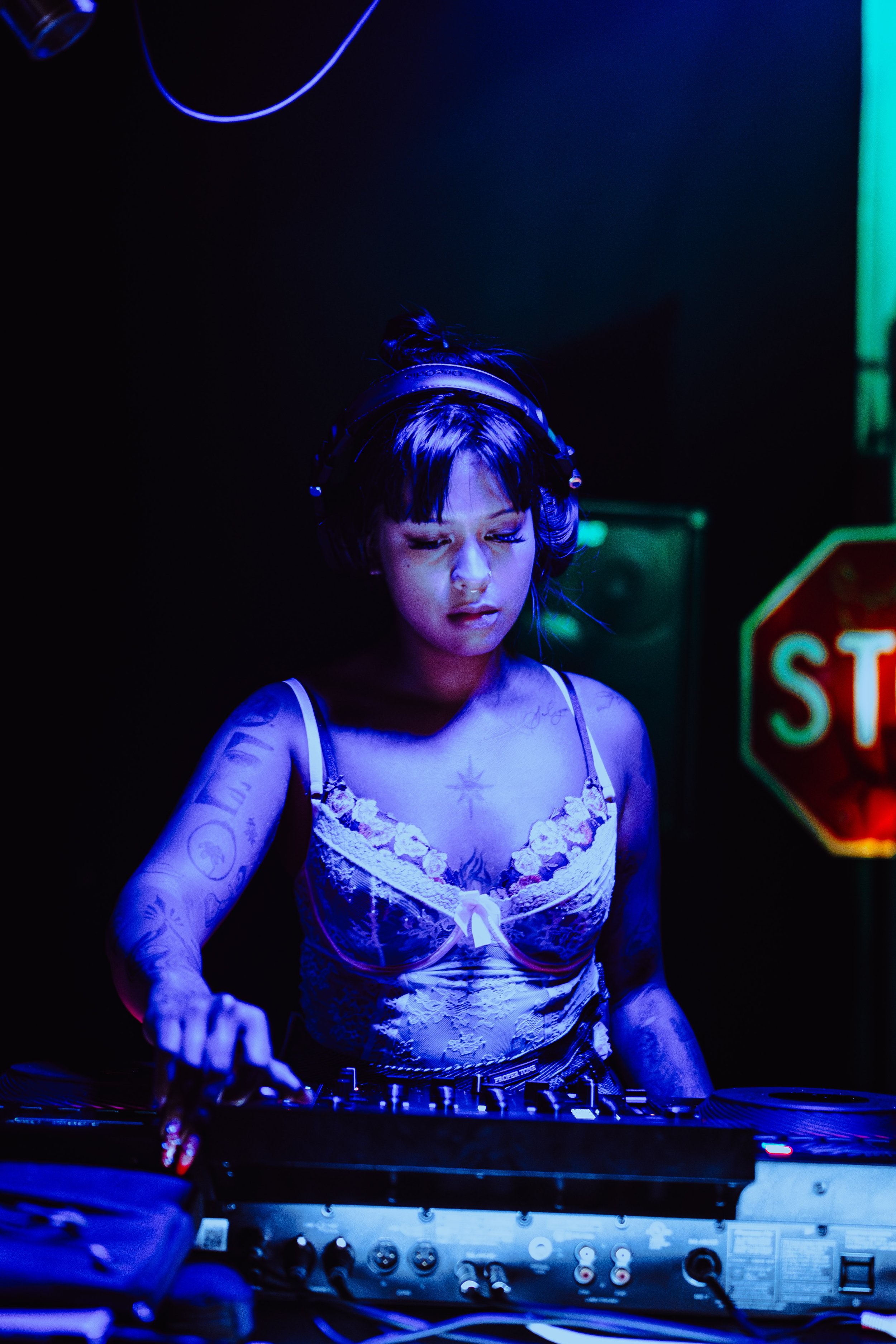 12.18.25_Cafe Rosita,_Andrew Leon-Bercovich-004.jpg