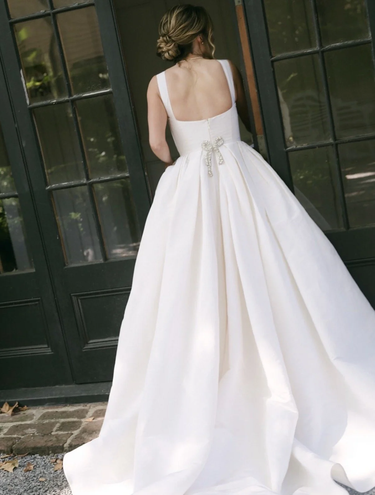 Photography- Mary Hannah Harte
Booking - Wild Ivory Beauty