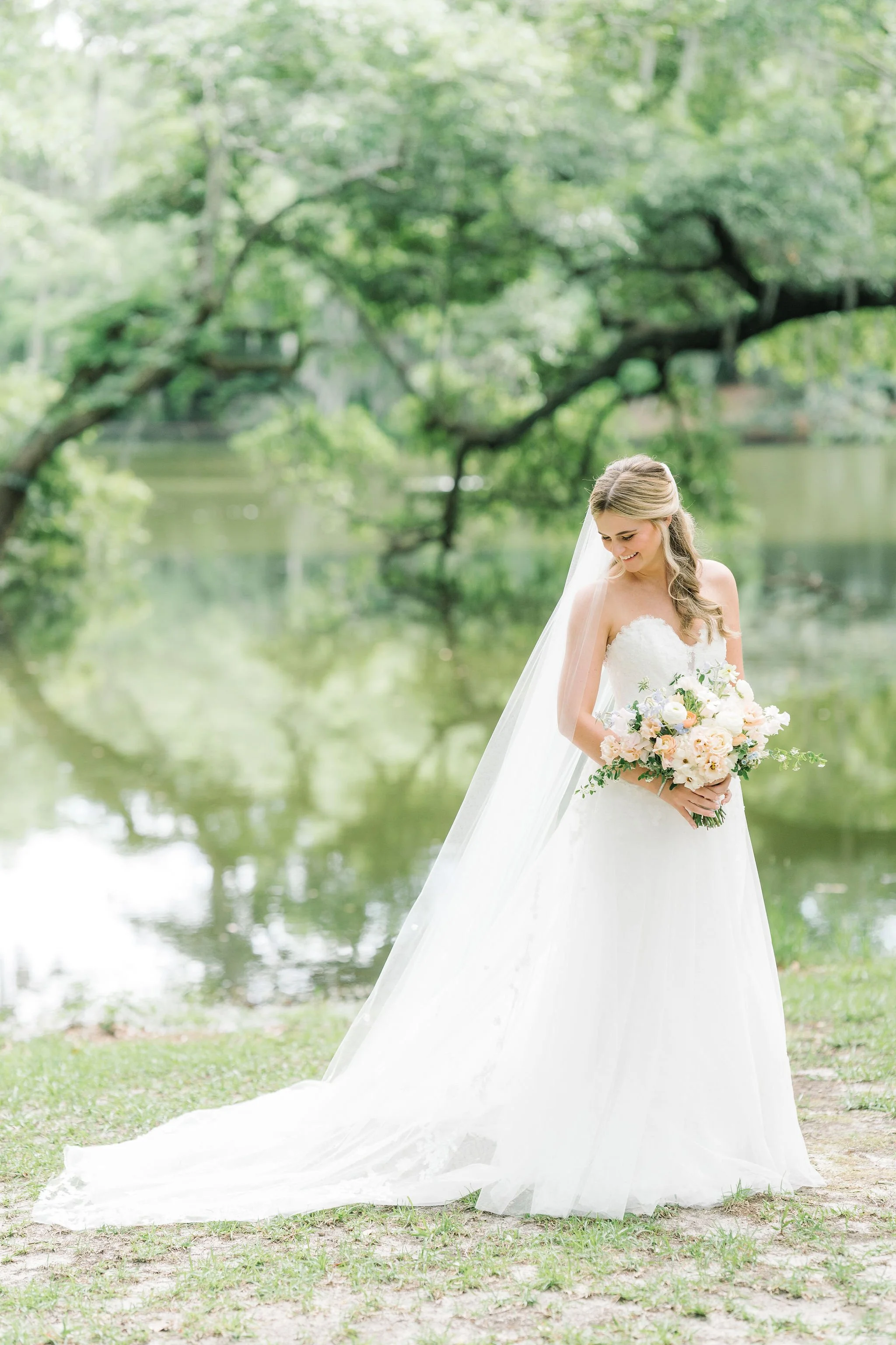Photography- Aaron and Jillian Photography
Booking - Wild Ivory Beauty