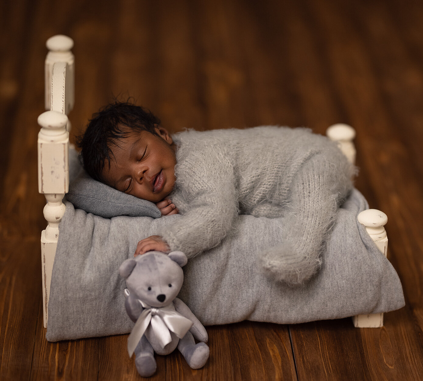 newborn-photographer-Frisco-TX