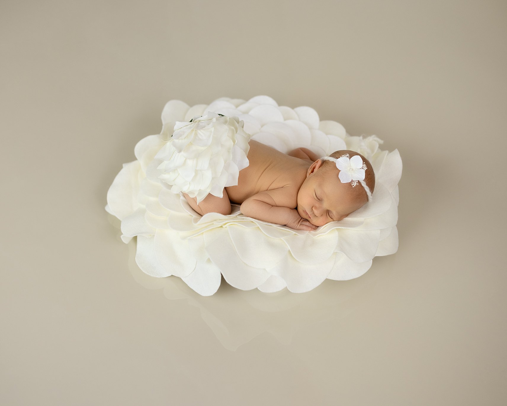 newborn-photographer-Frisco-TX