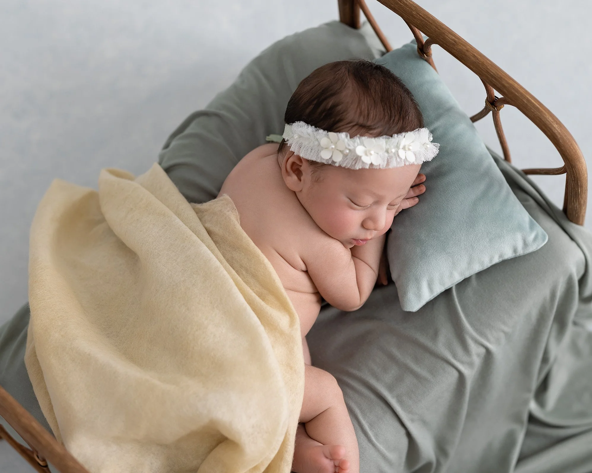 newborn-photographer-Frisco-TX
