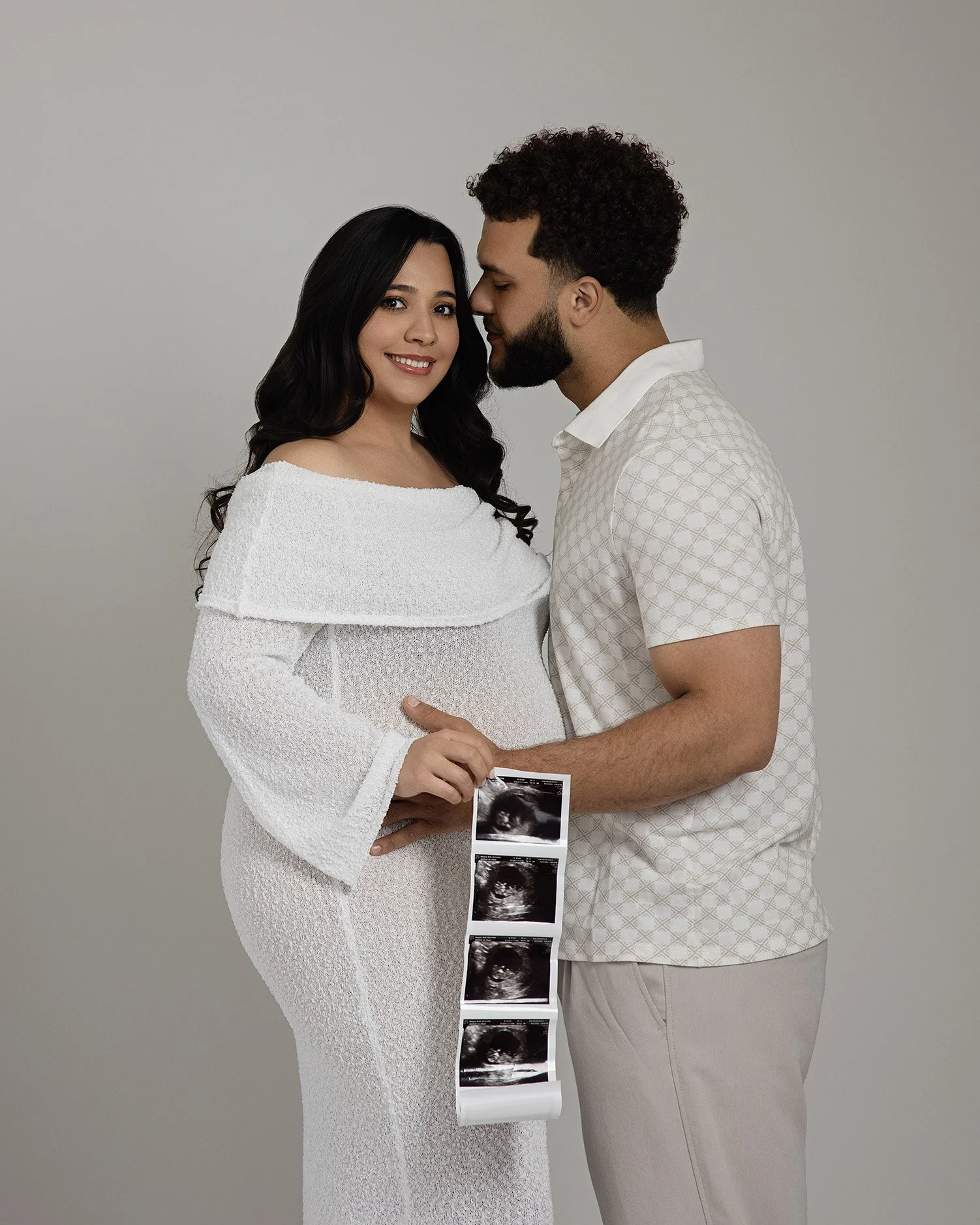 pregnancy-photographer-lewisville.jpg