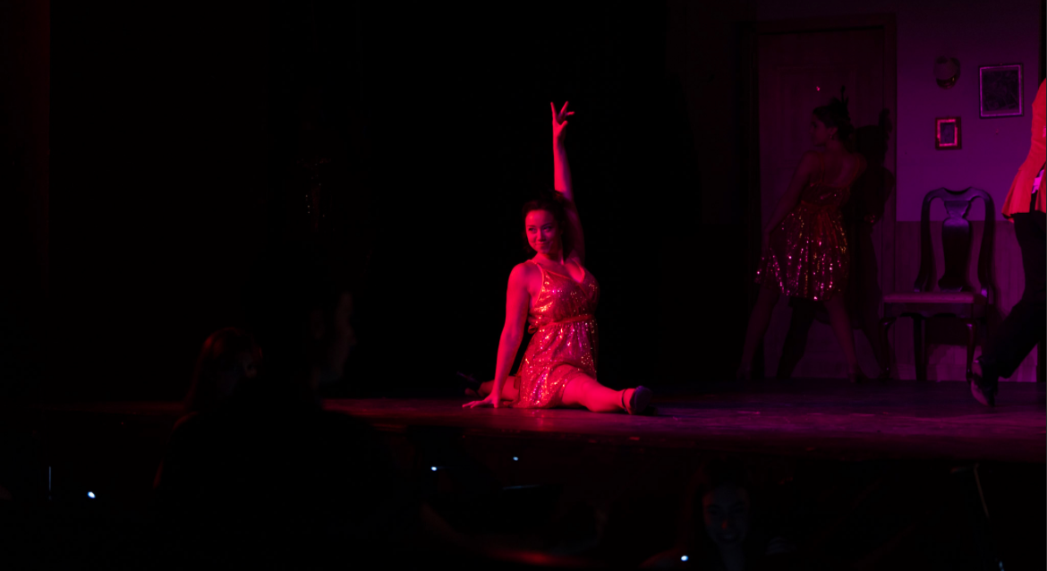 Ensemble in Holiday Inn