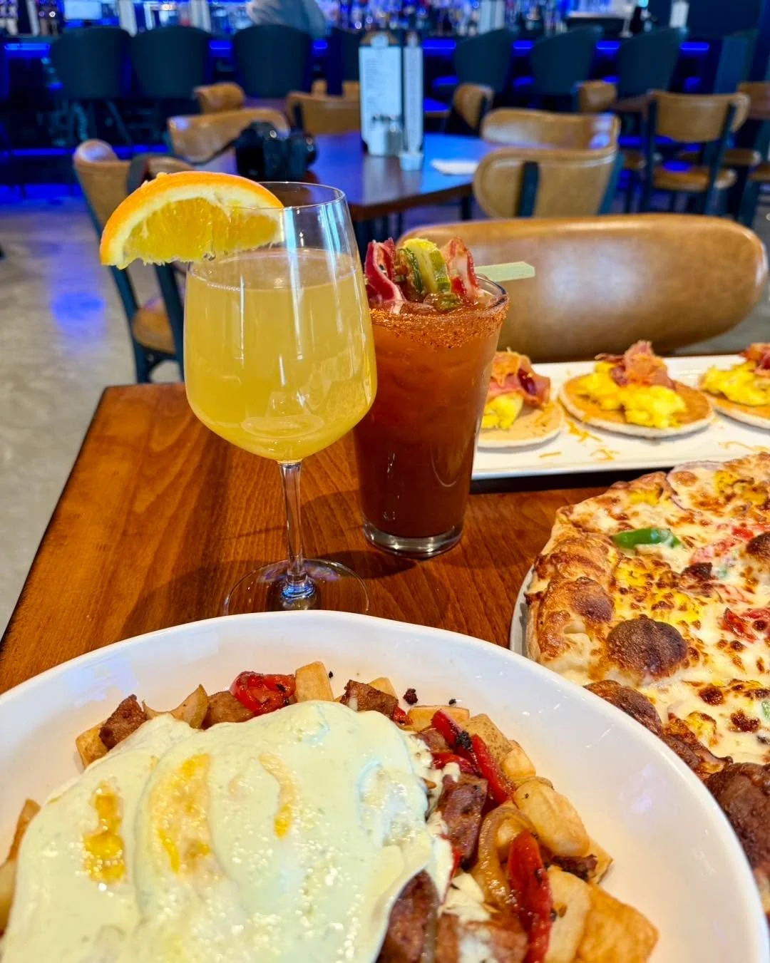 Photos — Zeke's