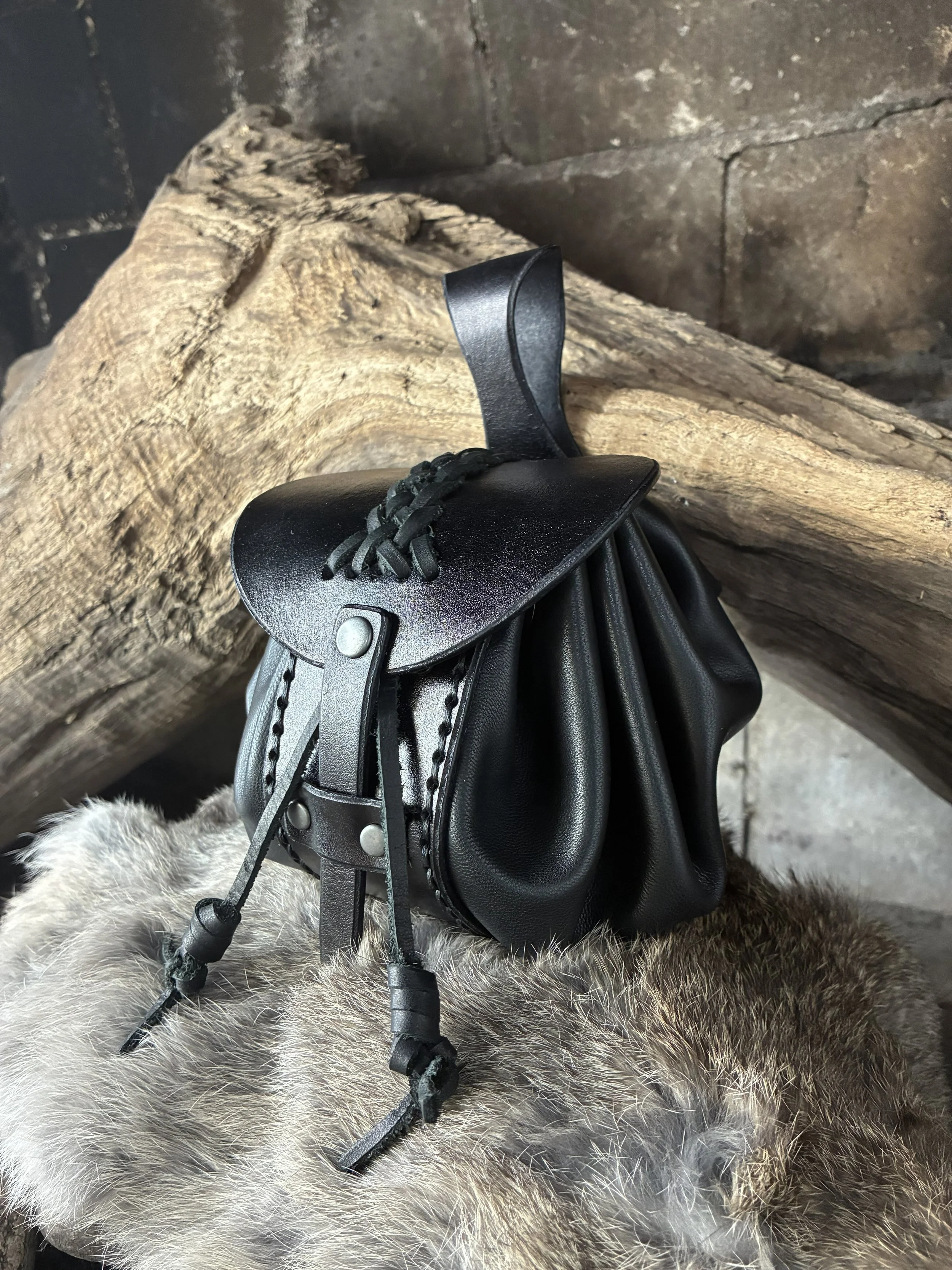 "Punger" Black Draw String Leather Belt Pouch