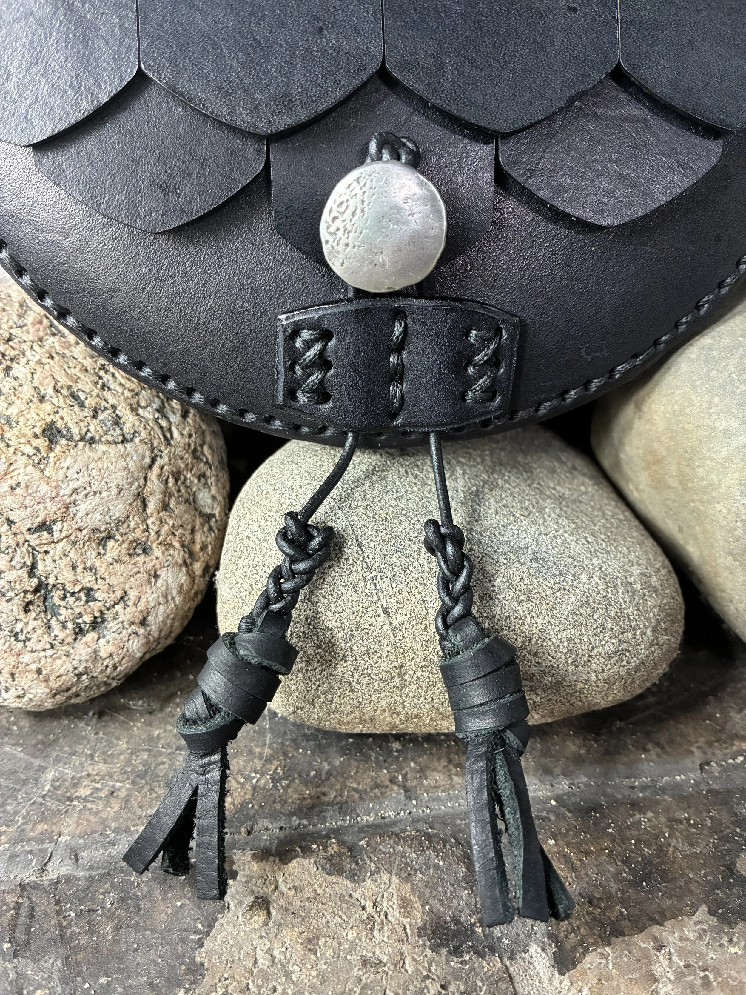Black Scale Armor Leather Belt Bag. Closure Detail