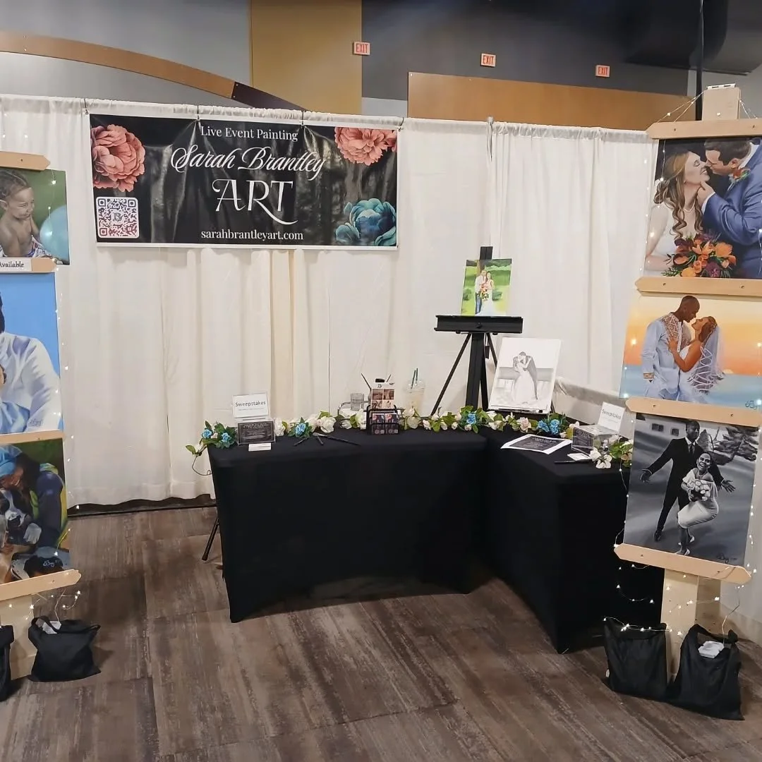 Cincinnati Bridal Expo! LOTS of people there today. My baby girl was a huge help again 🥰 Also, more confirmation that this is what I want to do 😊 I'm ready to paint my butt off!