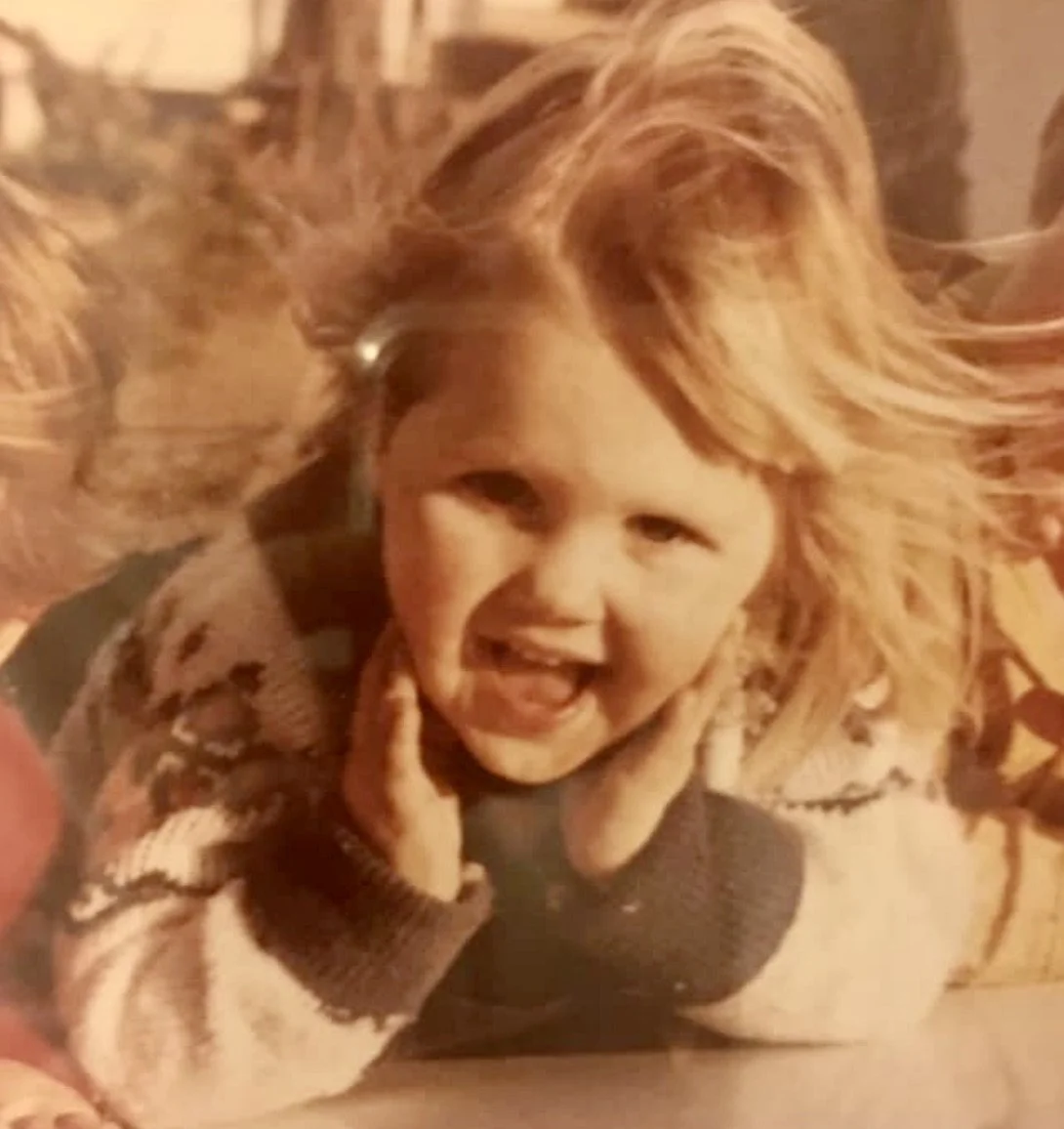 Hannah Bella Bowden | Good Thing Coaching is a developmental coach based on the NSW coast. Thirty years across performing arts, music and film. Postgraduate coaching training. Online across Australia