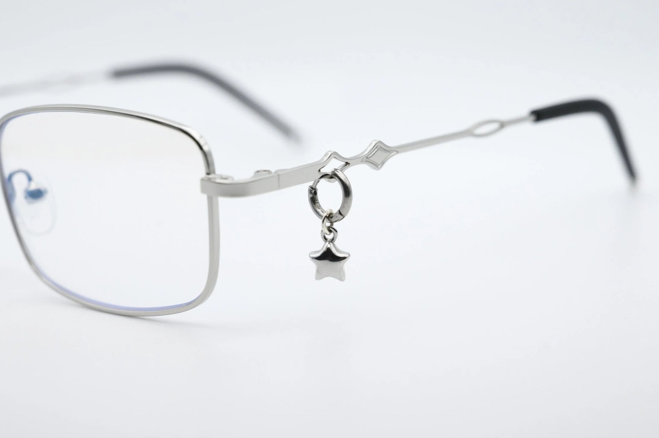charm03-1.jpg