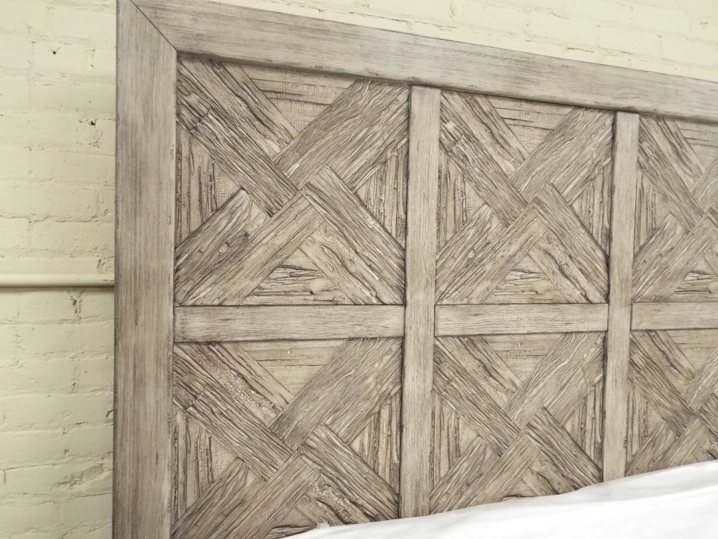 Liberty Queen Bed with Dresser and Mirror 906-BR31 F3-95