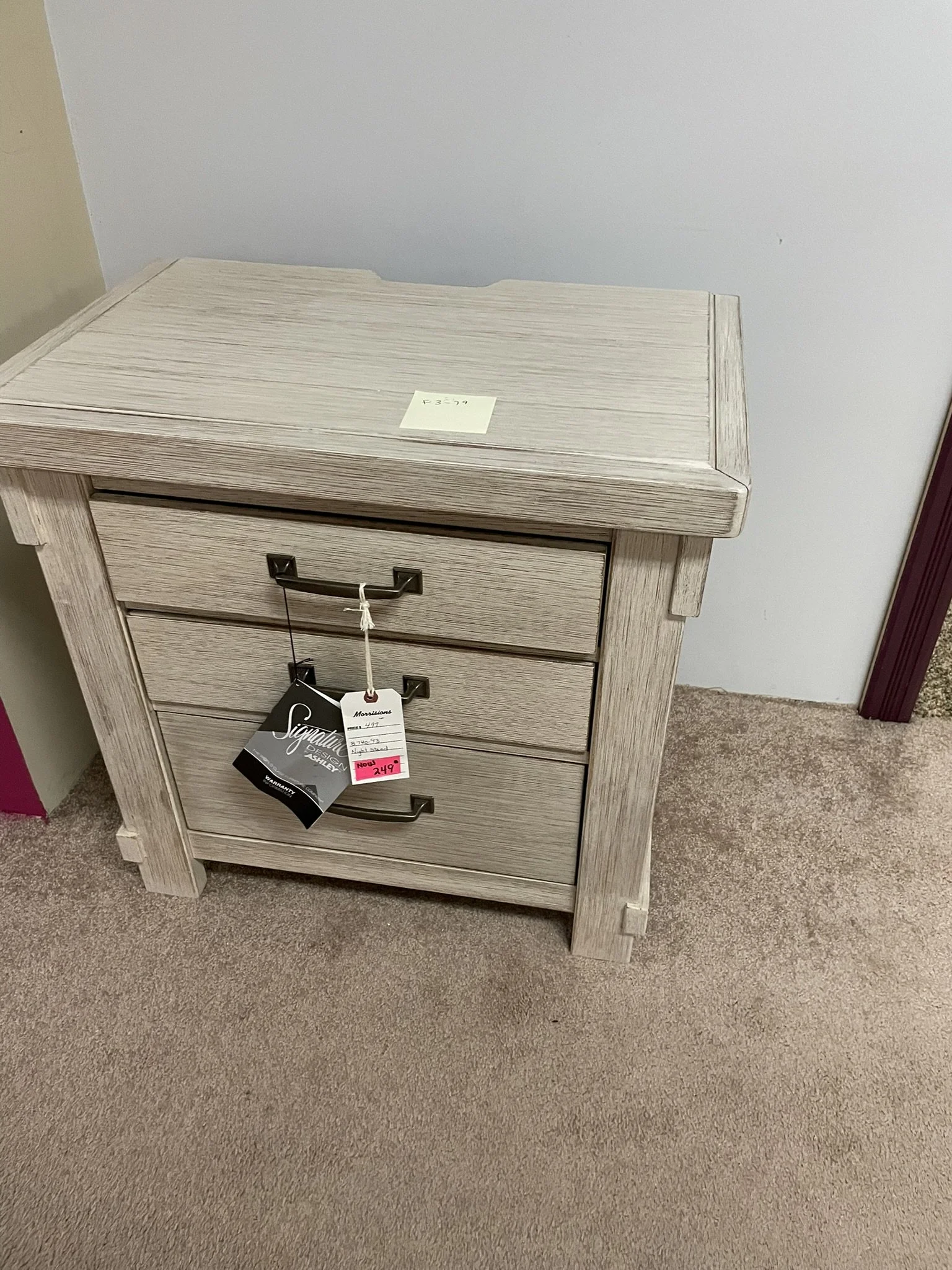 Ashley Nightstand with Electric B740-93 F3-79