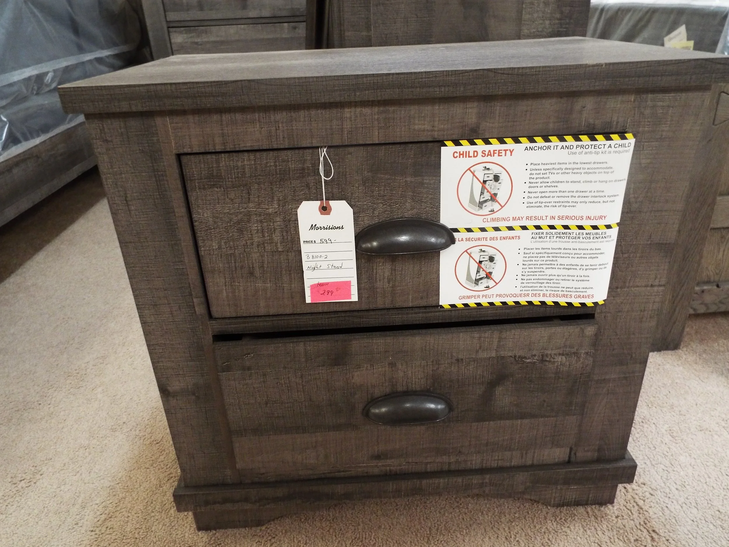 Crownmark Night Stand B8100-2 F3-66