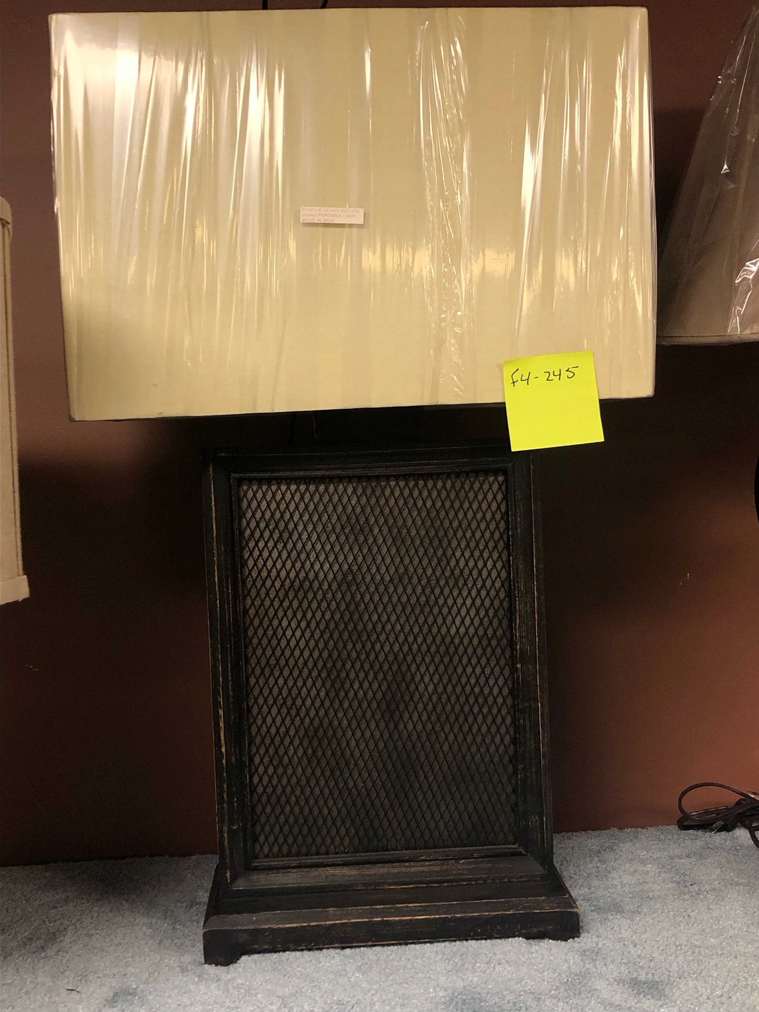 Signature Design by Ashley L327084 Wood Table lamp, Black/Silver Finish F4-245