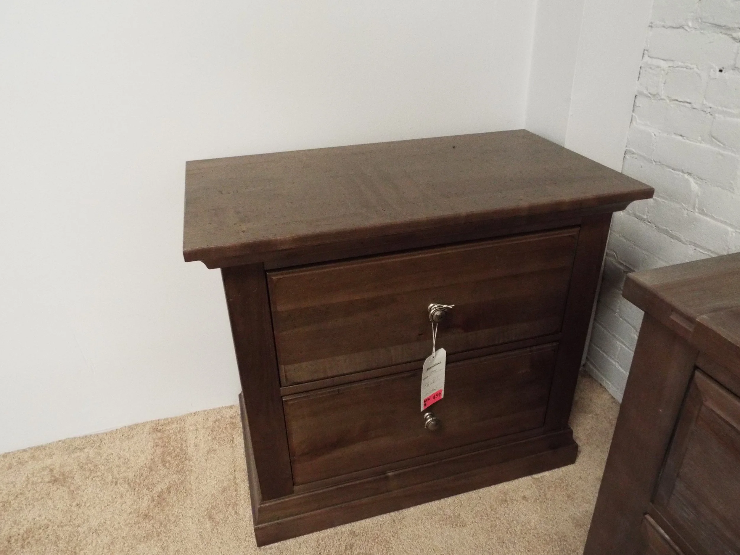 Vaughn Bassett Nightstand 156-227 F3-80