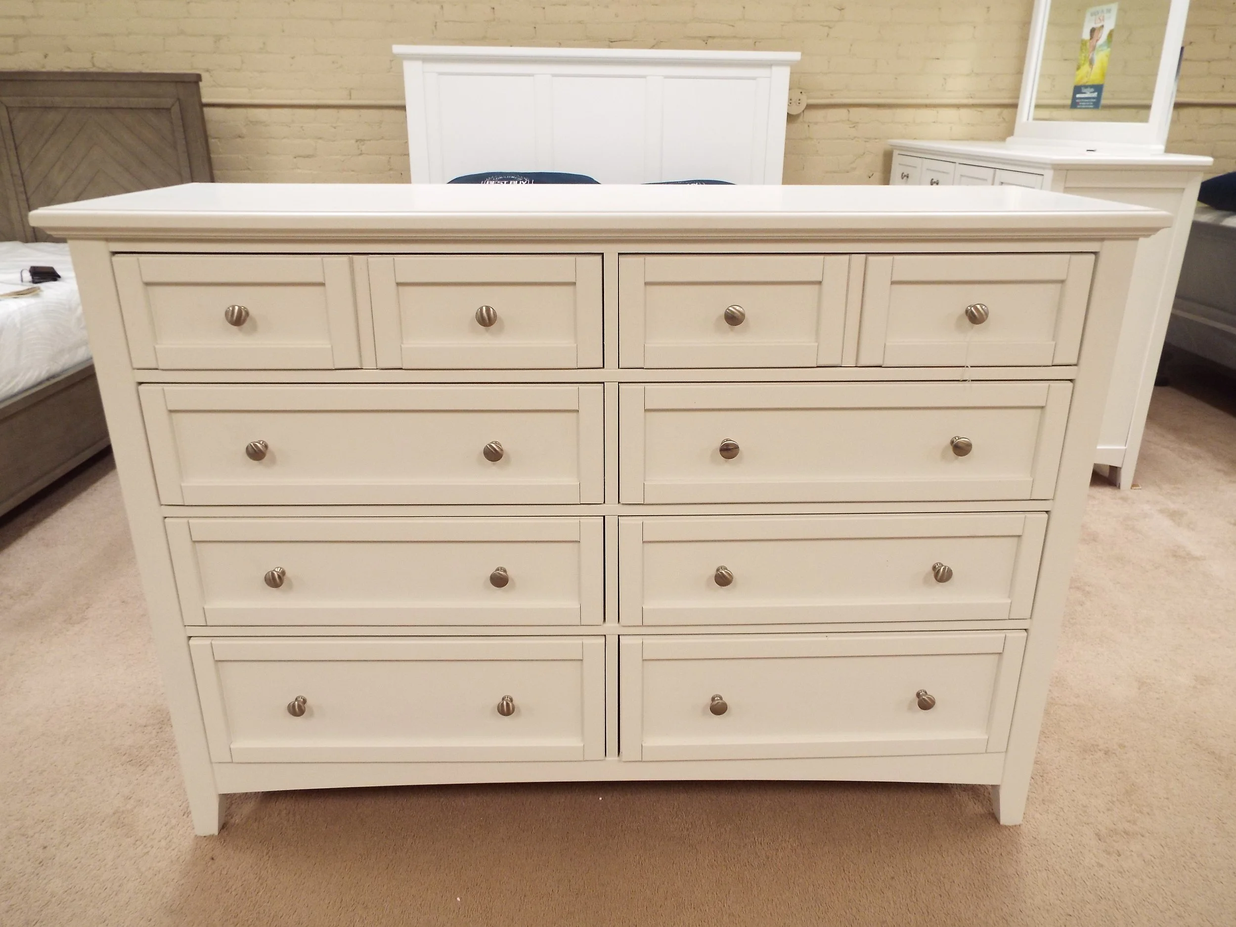 Vaughn Bassett White Dresser BB29 F3-89