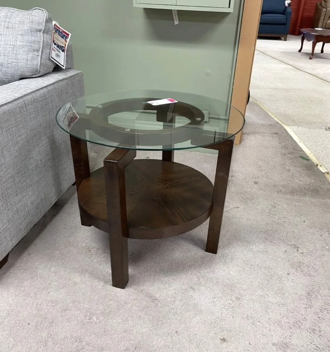 Bassett End Table T1482-220 M11 & M12