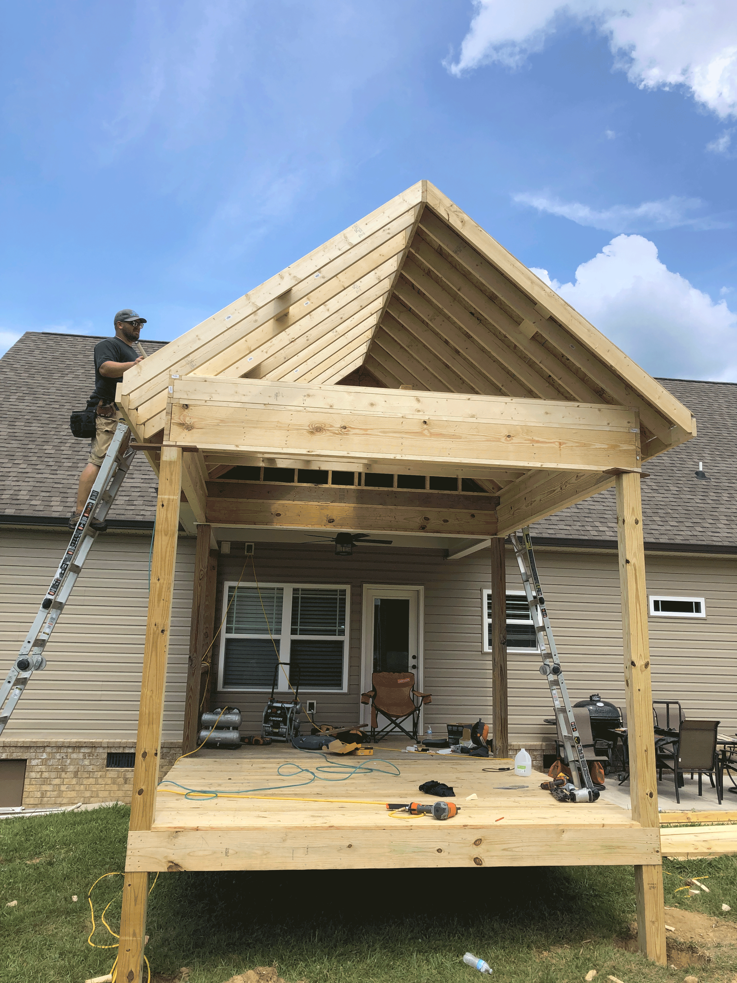 Screen-porch-1-1.png