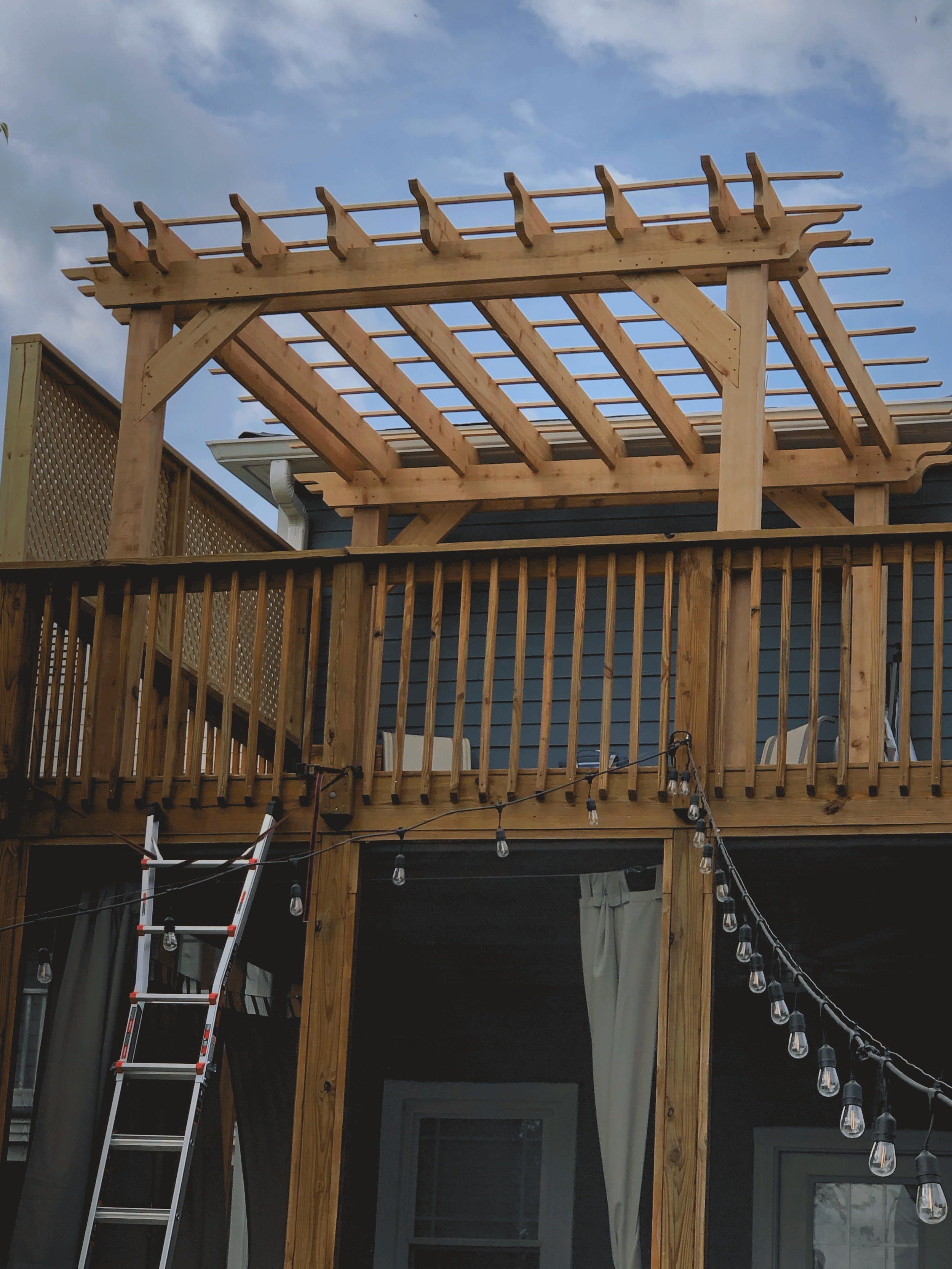 Cedar-pergola-1-1.png