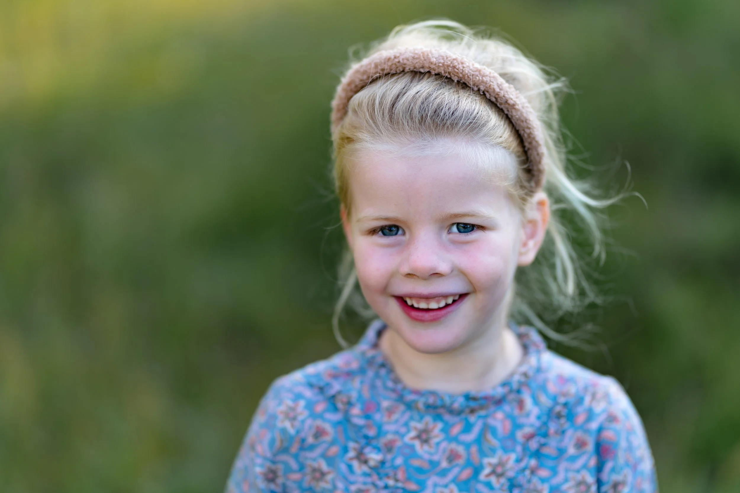 hoogsensitief kind in vertrouwde omgeving kinderfotografie Almere Flevoland
