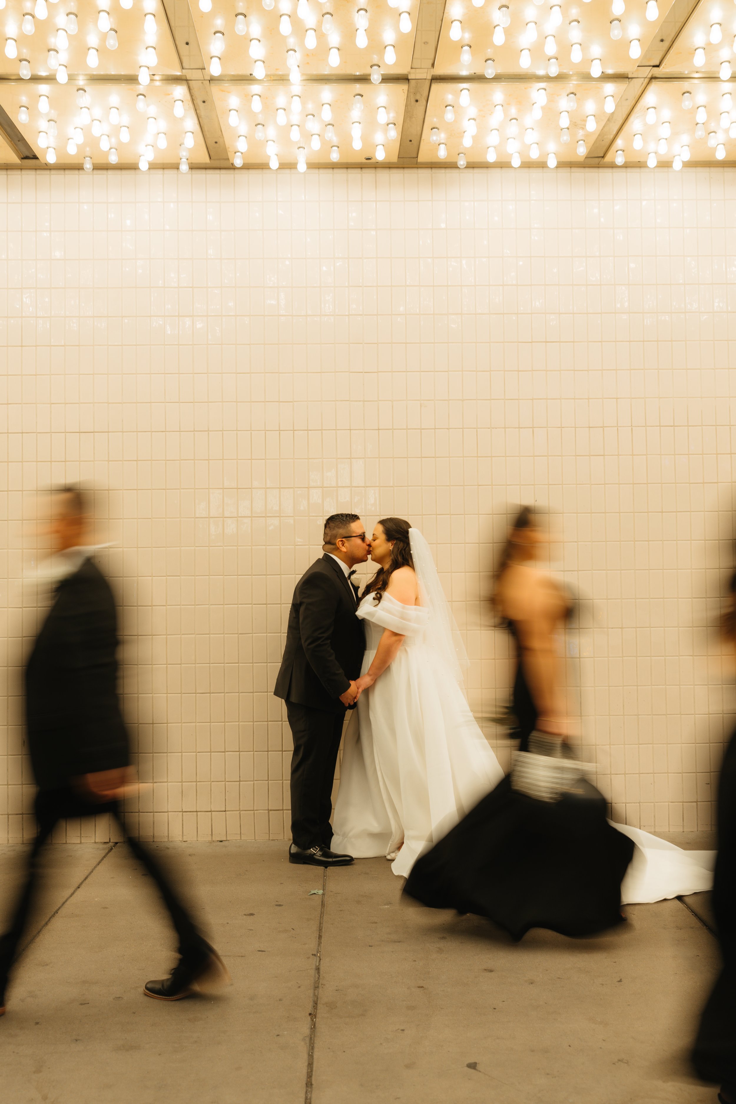 A Photographer’s Perspective: How to Plan a Las Vegas Wedding Without Feeling Rushed
