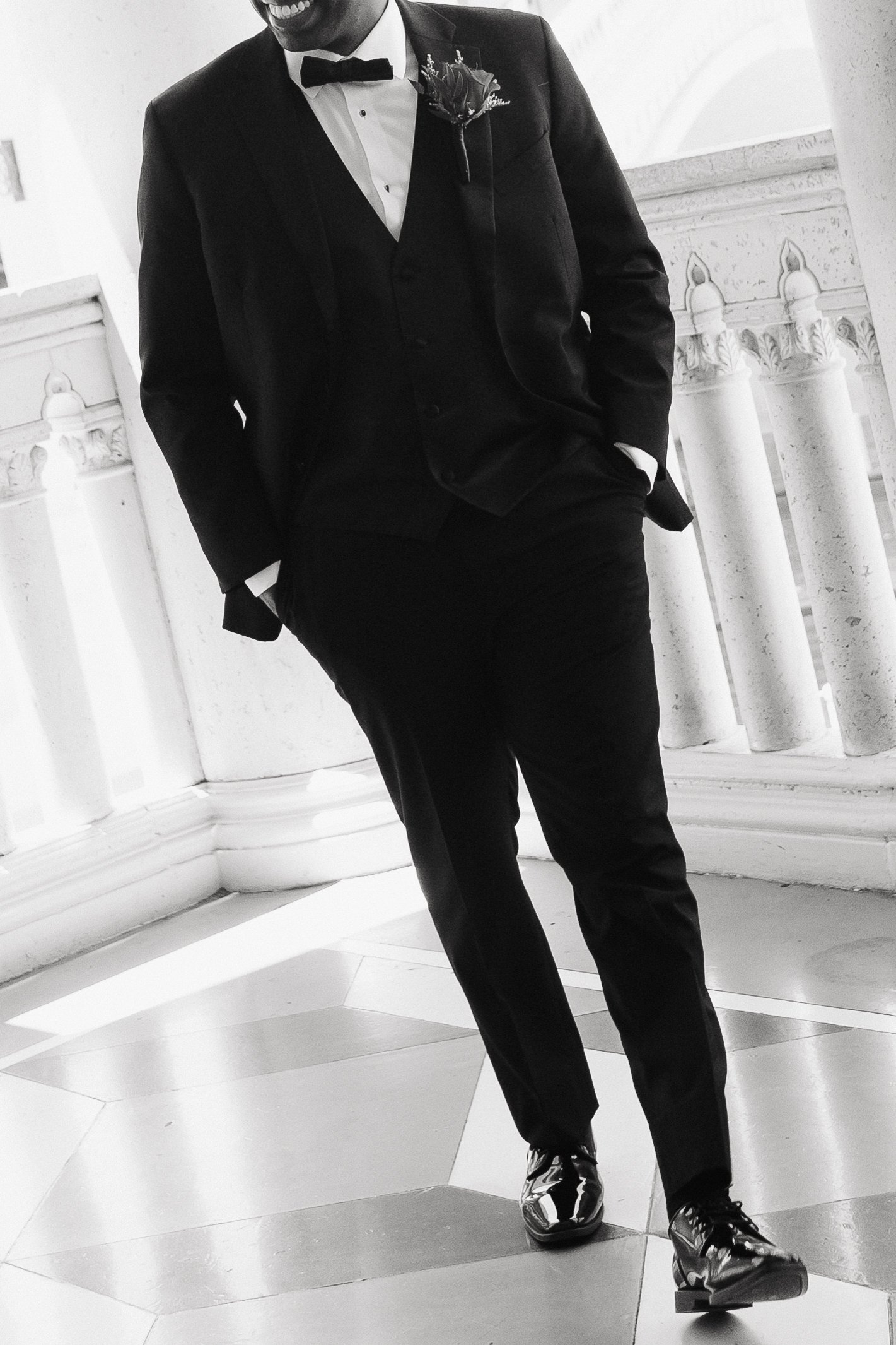 the-venetian-las-vegas-engagement-photographer-editorial-groom-photosjpg.jpg