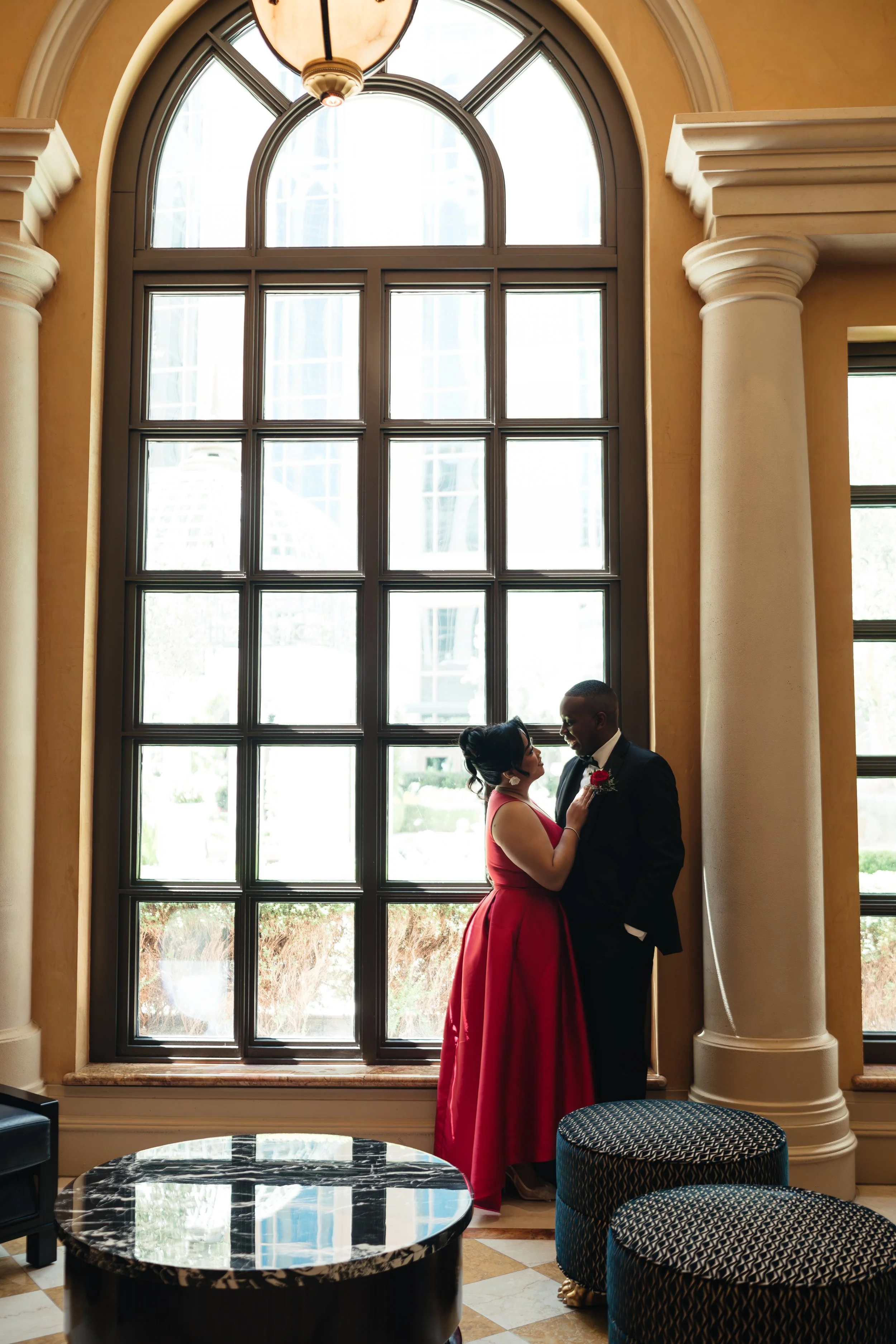 the-venetian-las-vegas-engagement-photographer-engagement-photos.jpg