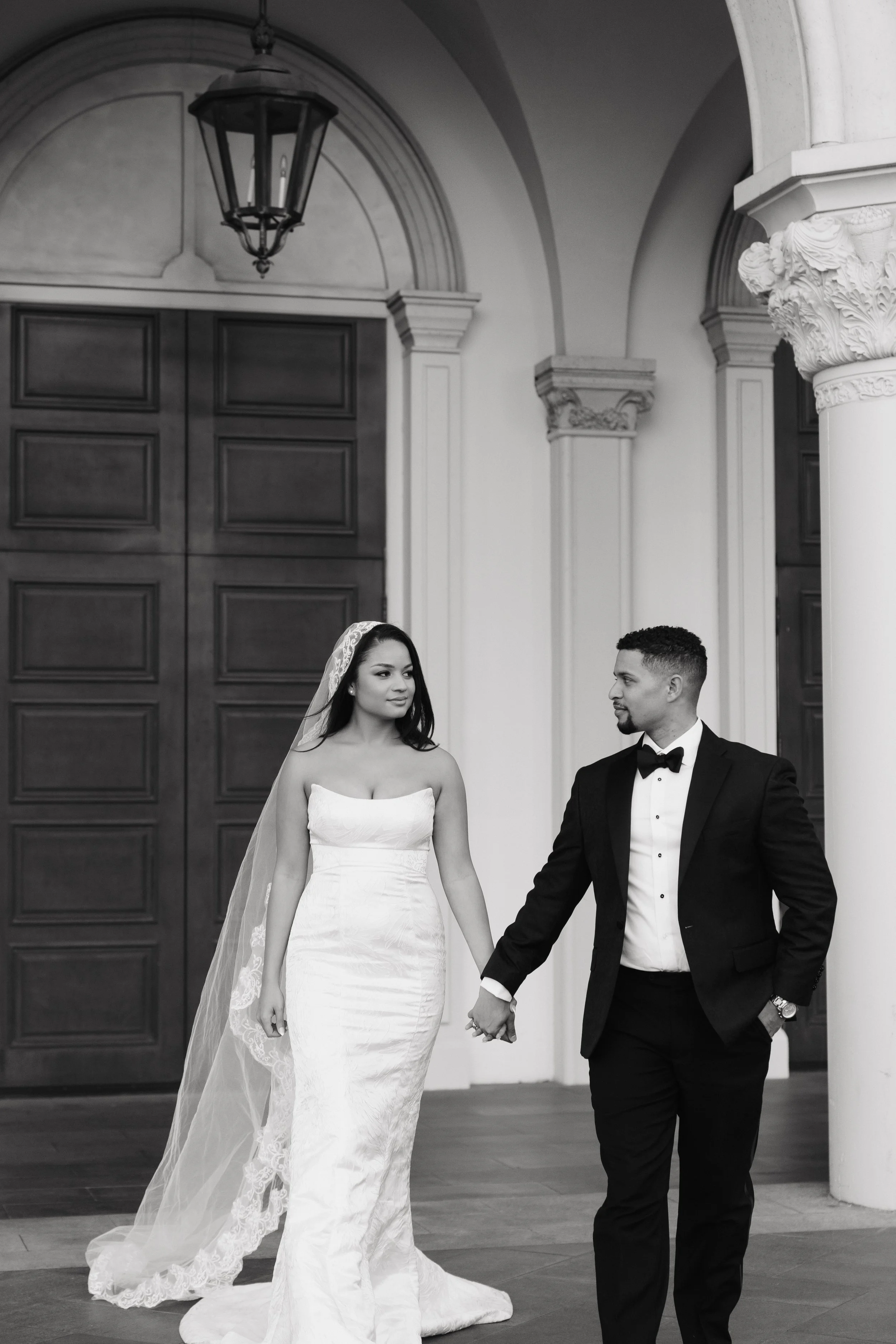 editorial-wedding-portraits-at-the-venetian.jpg