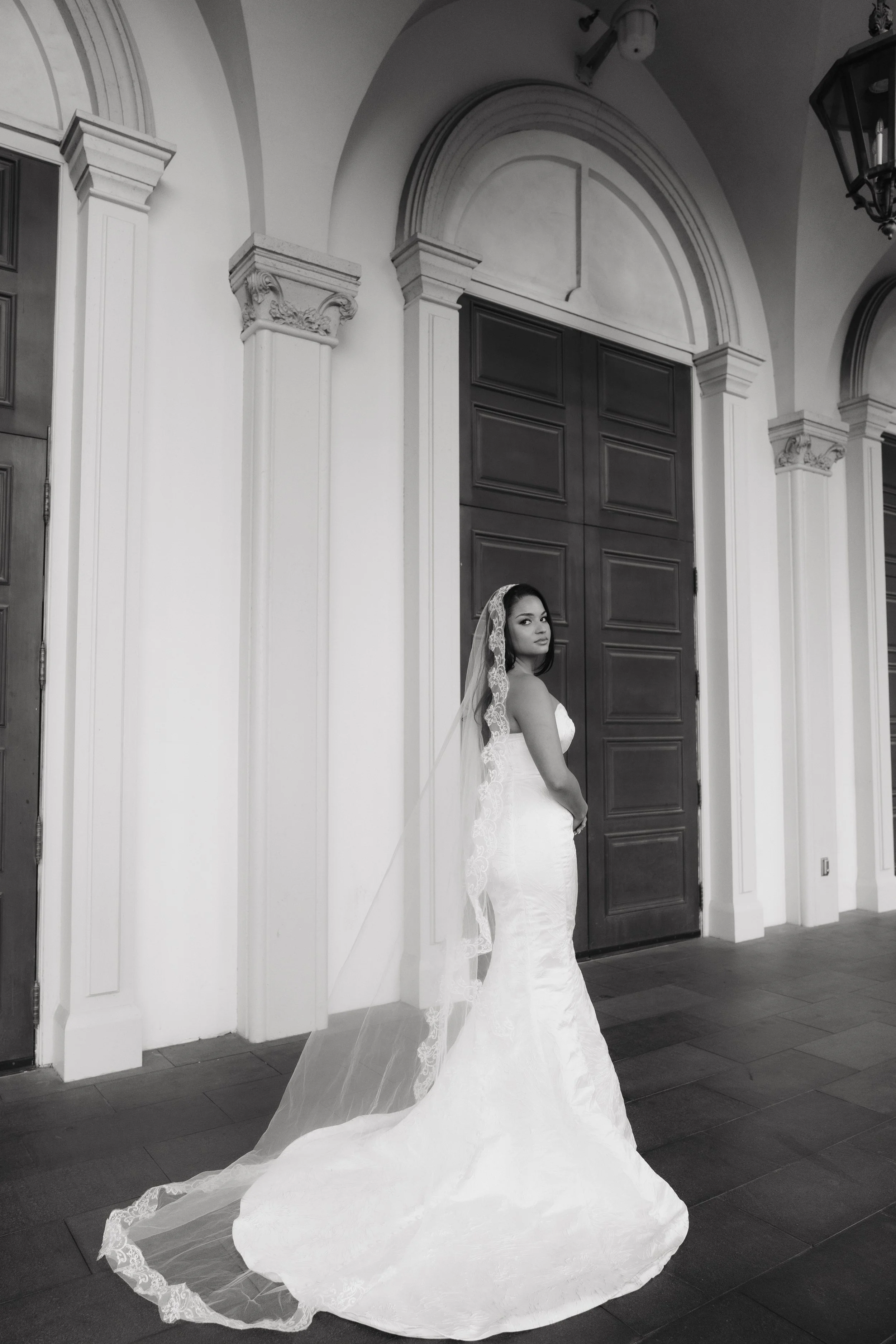 las-vegas-wedding-portraits-at-the-venetian.jpg