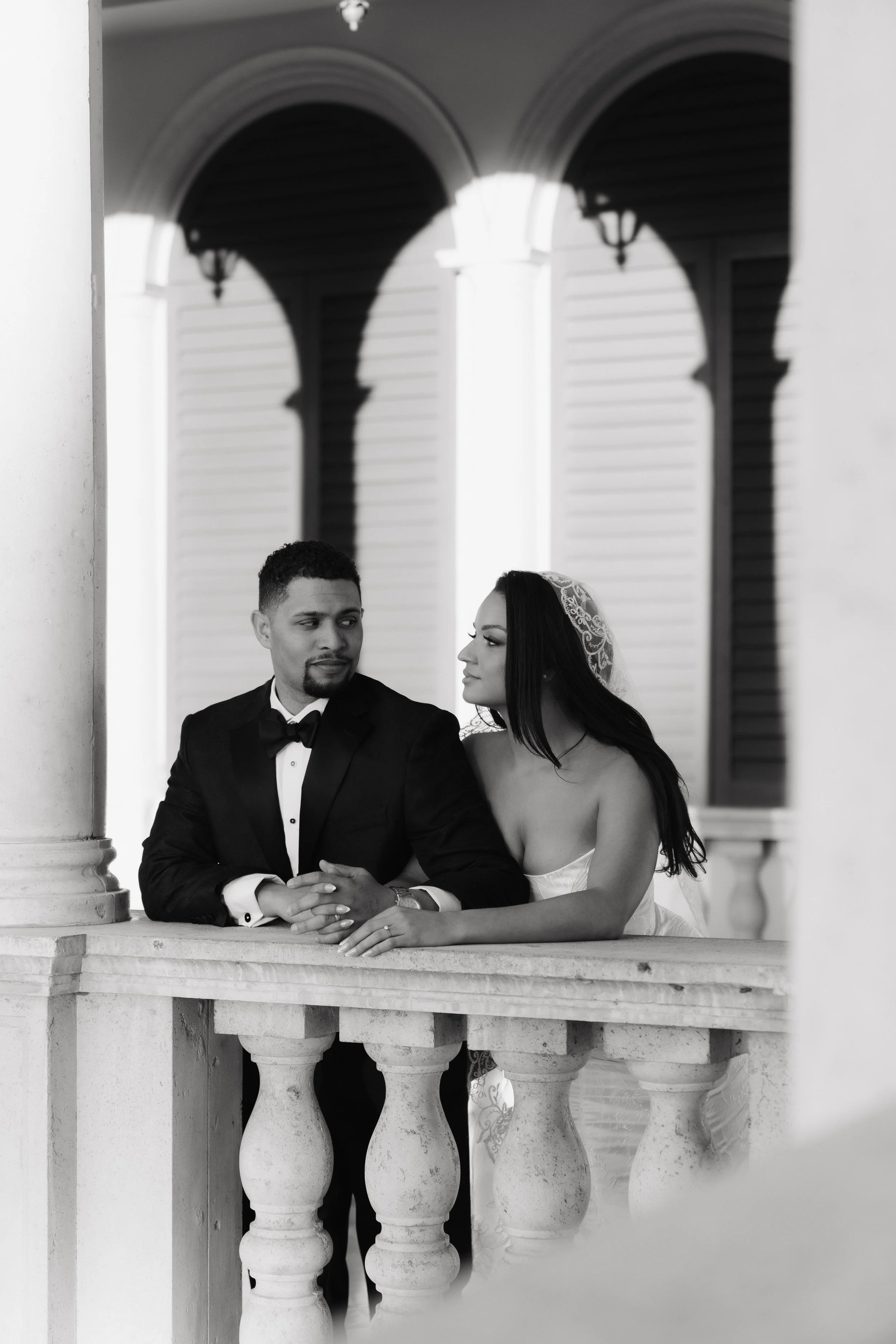 the-venetian-las-vegas-timeless-wedding-portraits.jpg