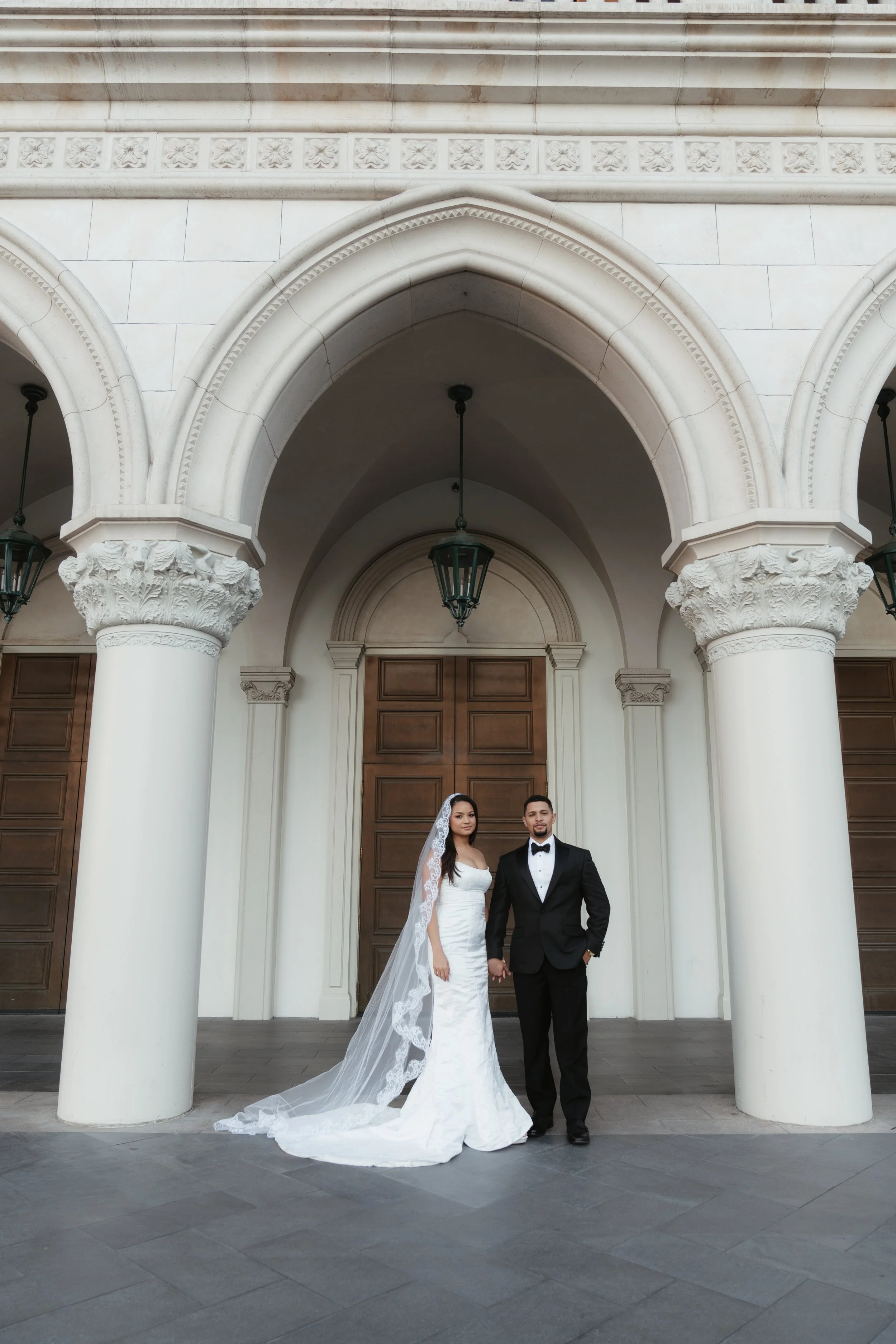venetian-las-vegas-wedding-photography-architectural-portraits.jpg