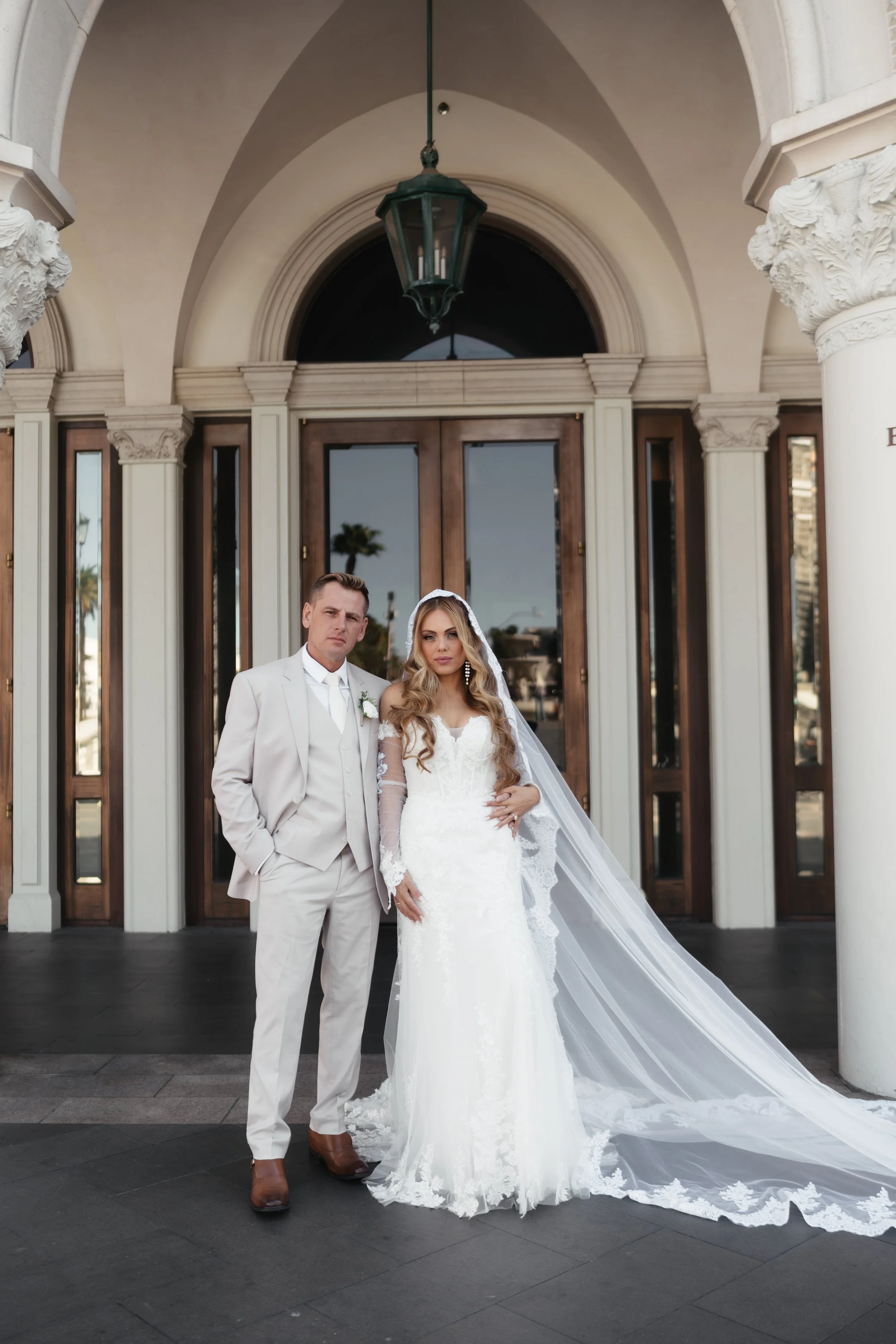 the-venetian-las-vegas-newlywed-photos-on-film.jpg