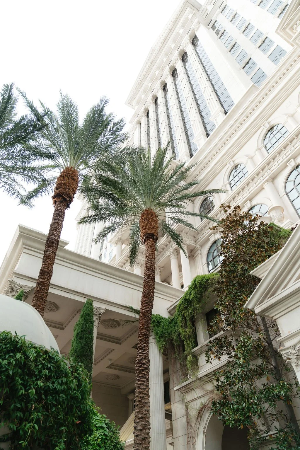 Caesar's Palace Venus Gardens - Las Vegas Wedding