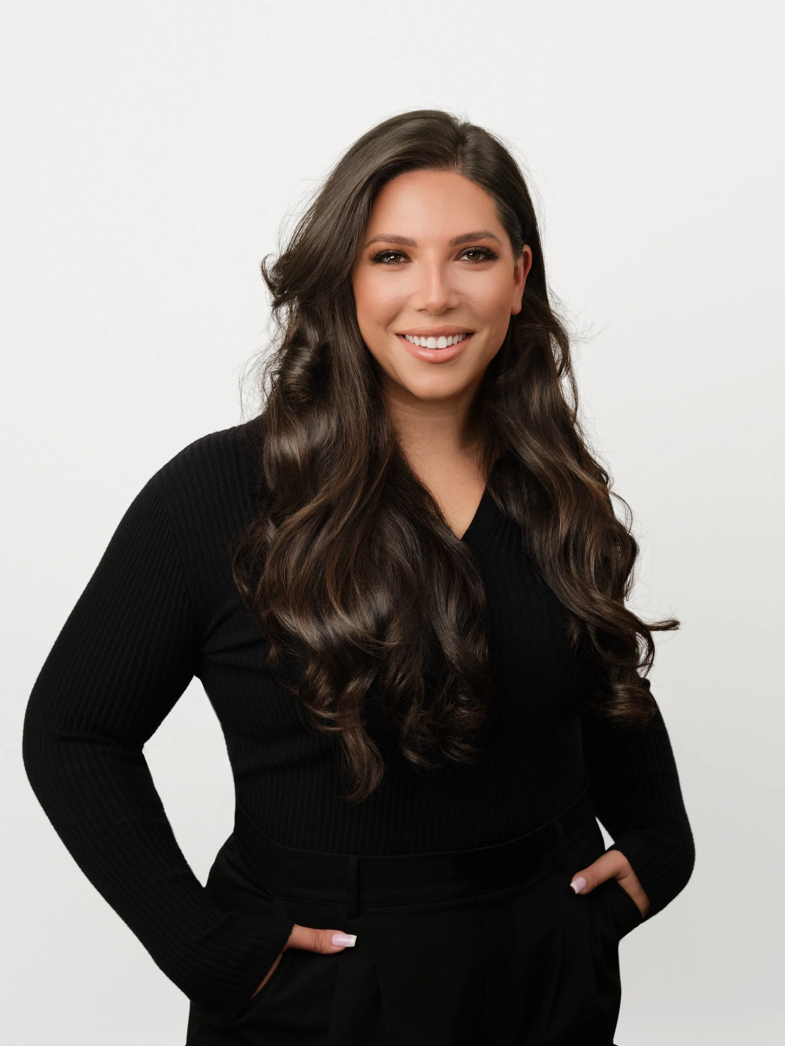 Paulina Pirichian, trauma-informed AMFT specializing in inner child work, addiction, and emotional healing in Southern California and online