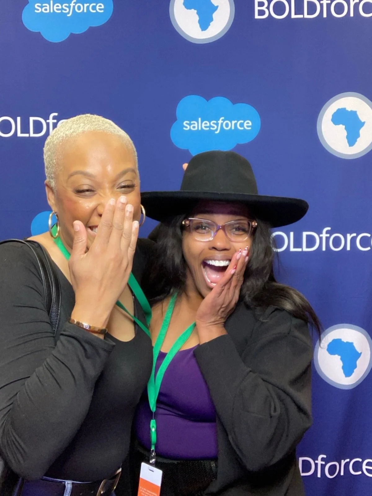 Who says work events can&rsquo;t be fun?! Thank you @salesforce for choosing us for your networking event! 

Bring this energy to your next event and book VLP for your corporate activations! #velvetlumierephoto #dallasvendors #eventvendor #dallaseven