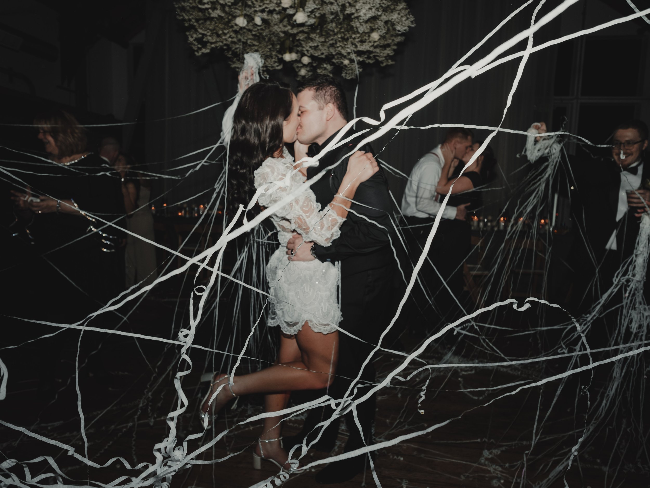 18-Monascherie_Wedding_Photography-_DSF0381 2.jpg