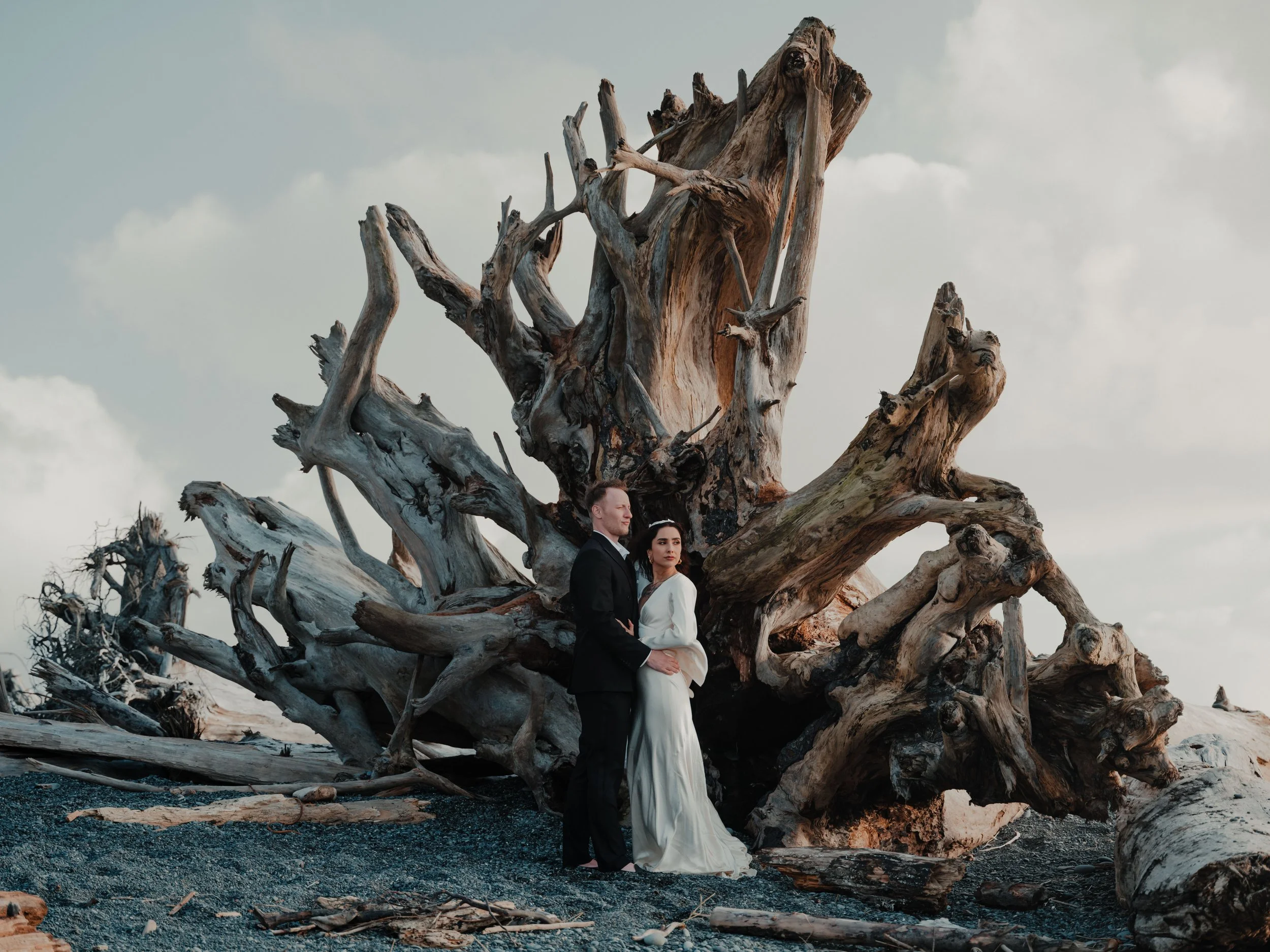 Monascherie-Photography- PNW Elopement-11.jpg