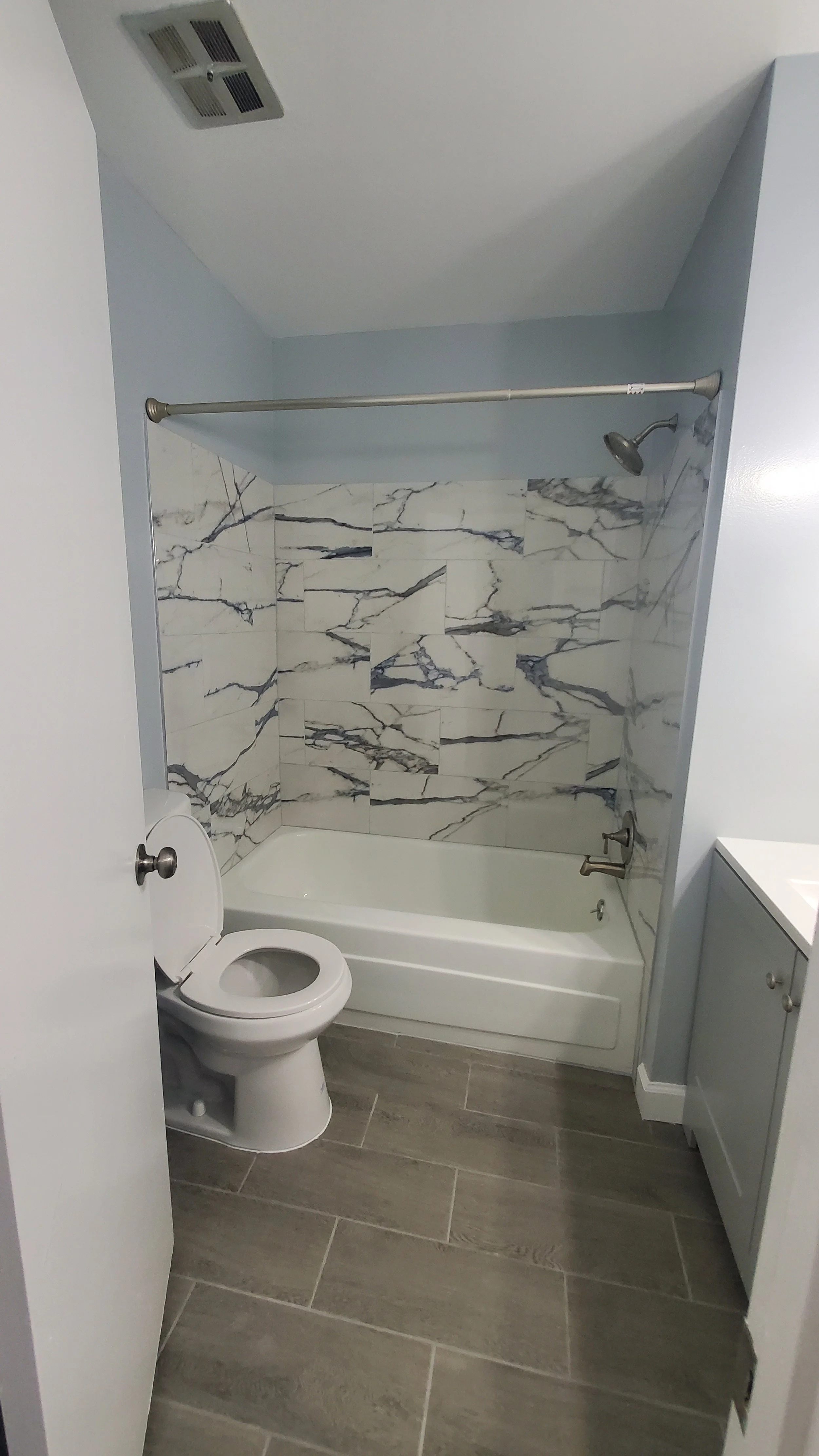 bathroom tub remodel maryland.jpg