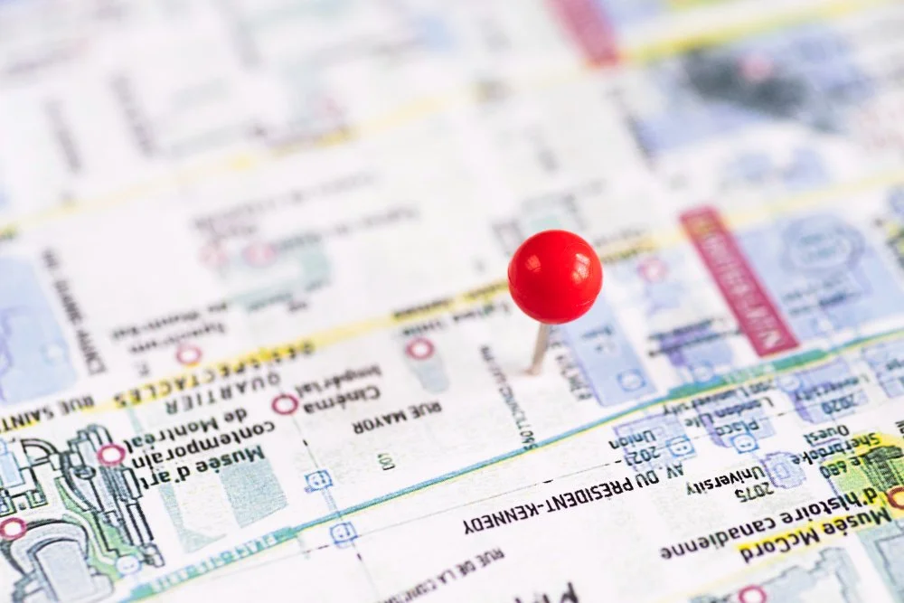 Map of Montreal, Canada, with a red pushpin marking a location.