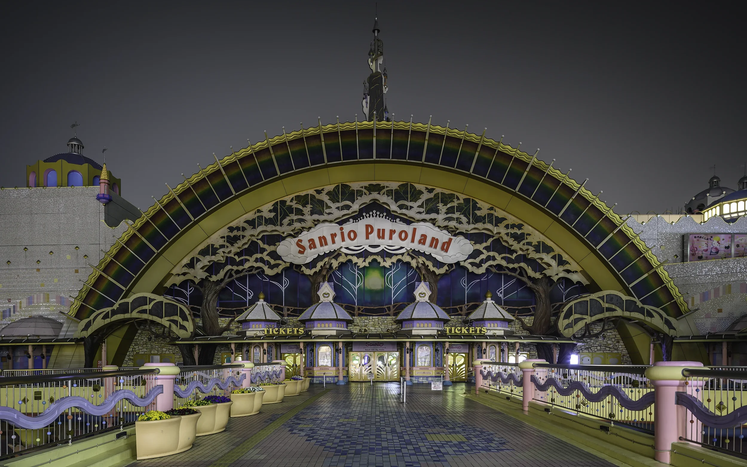 Japan Photographer Nicolas Wauters - Sanrio Puroland.webp